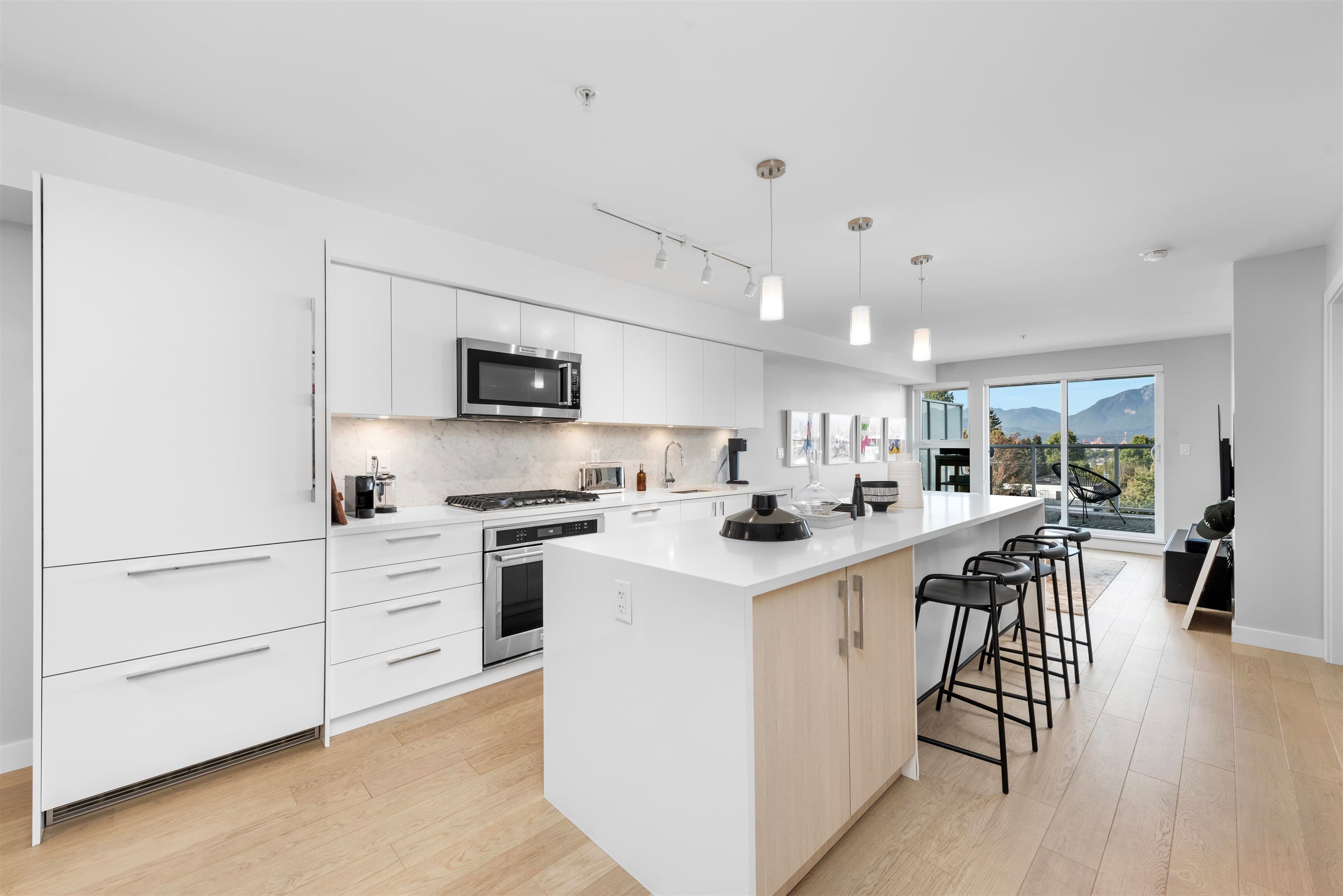 406 - 2508 Fraser Street, Vancouver, V5T 3V4 — photo 1