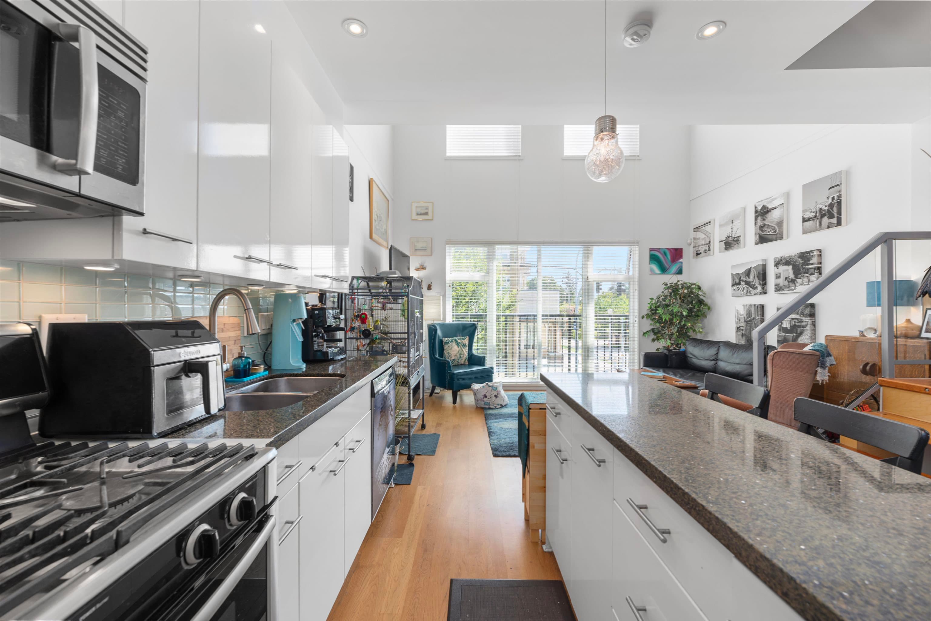 5 - 3993 Chatham Street, Richmond, V7E 2Z6 — photo 3