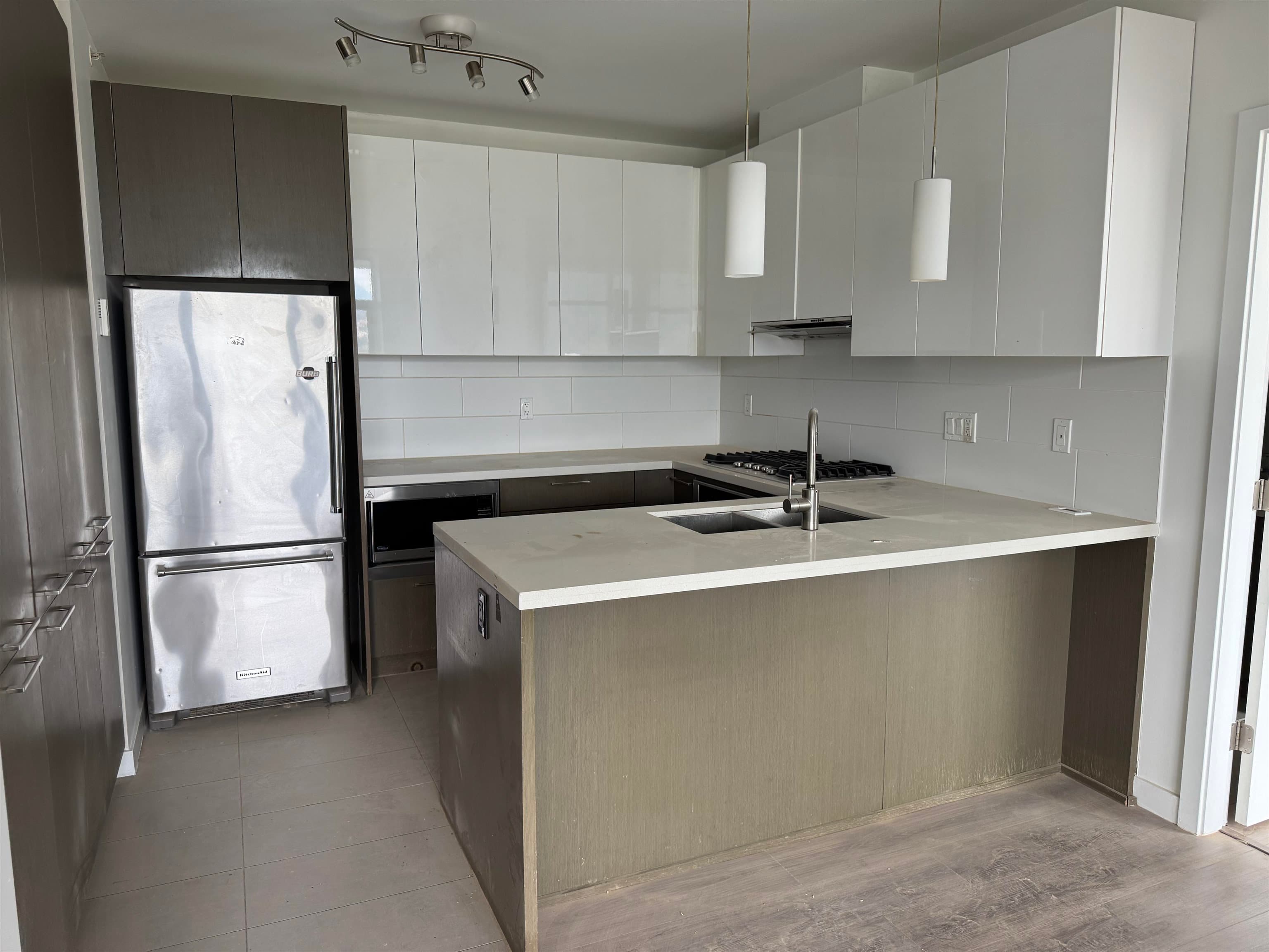 3707 - 3080 Lincoln Avenue, Coquitlam, V3B 0L9 — photo 1
