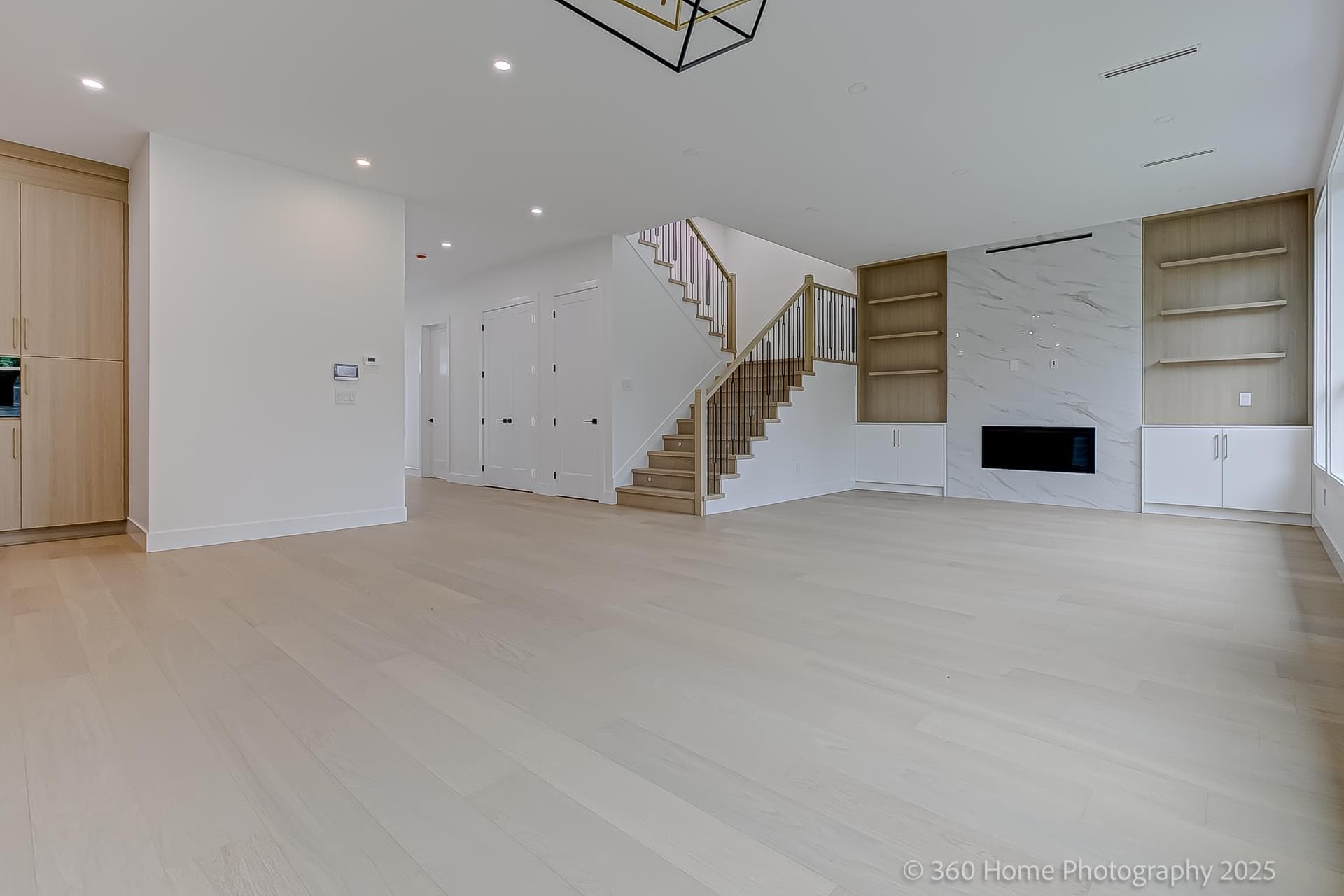 3252 Allan Road, North Vancouver, V7J 3C5 — photo 3