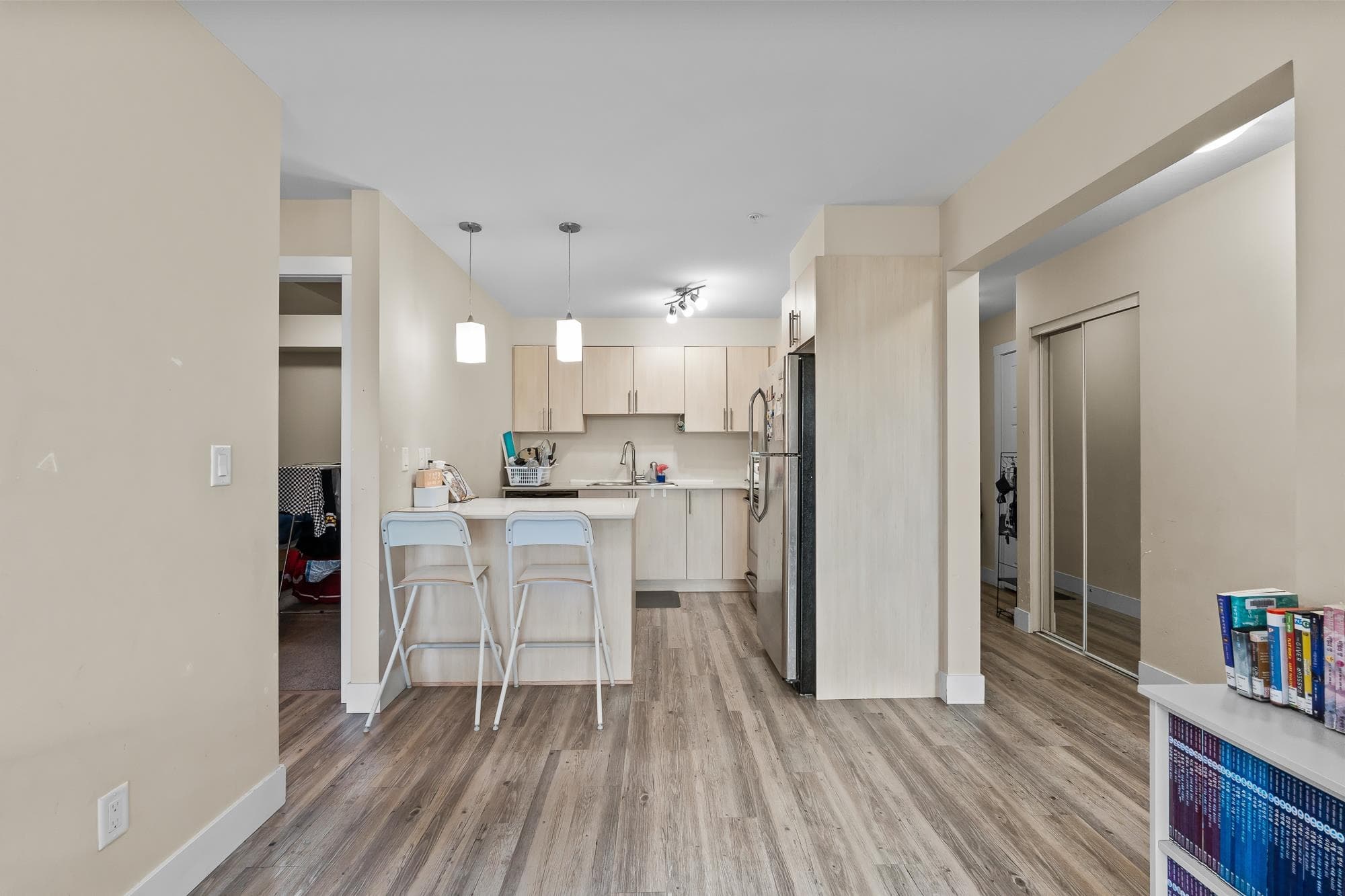 213 - 2565 Campbell Avenue, Abbotsford, V2S 0E3 — photo 5