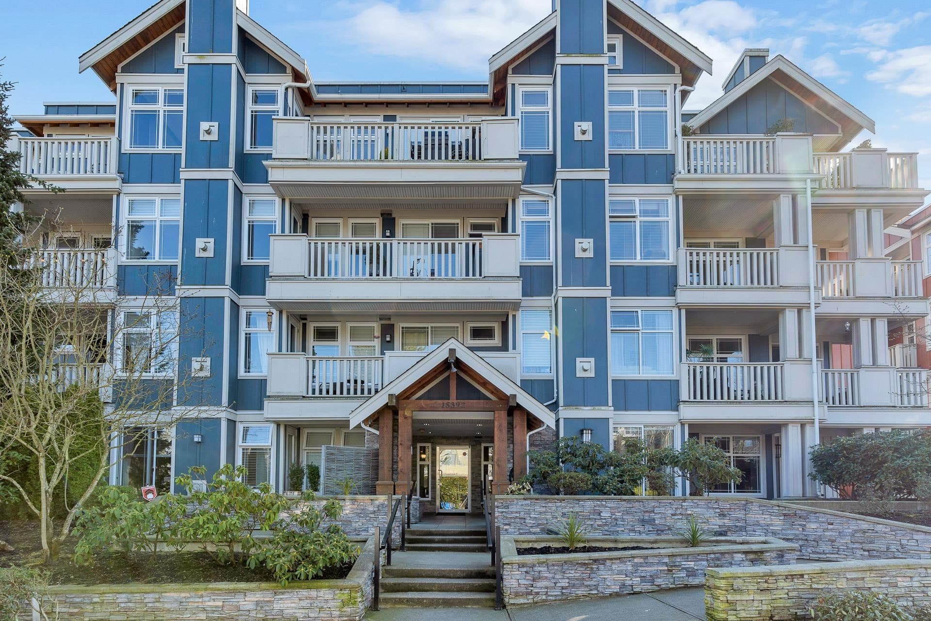 203 - 15392 16a Avenue, Surrey, V4A 1S9 — photo 1