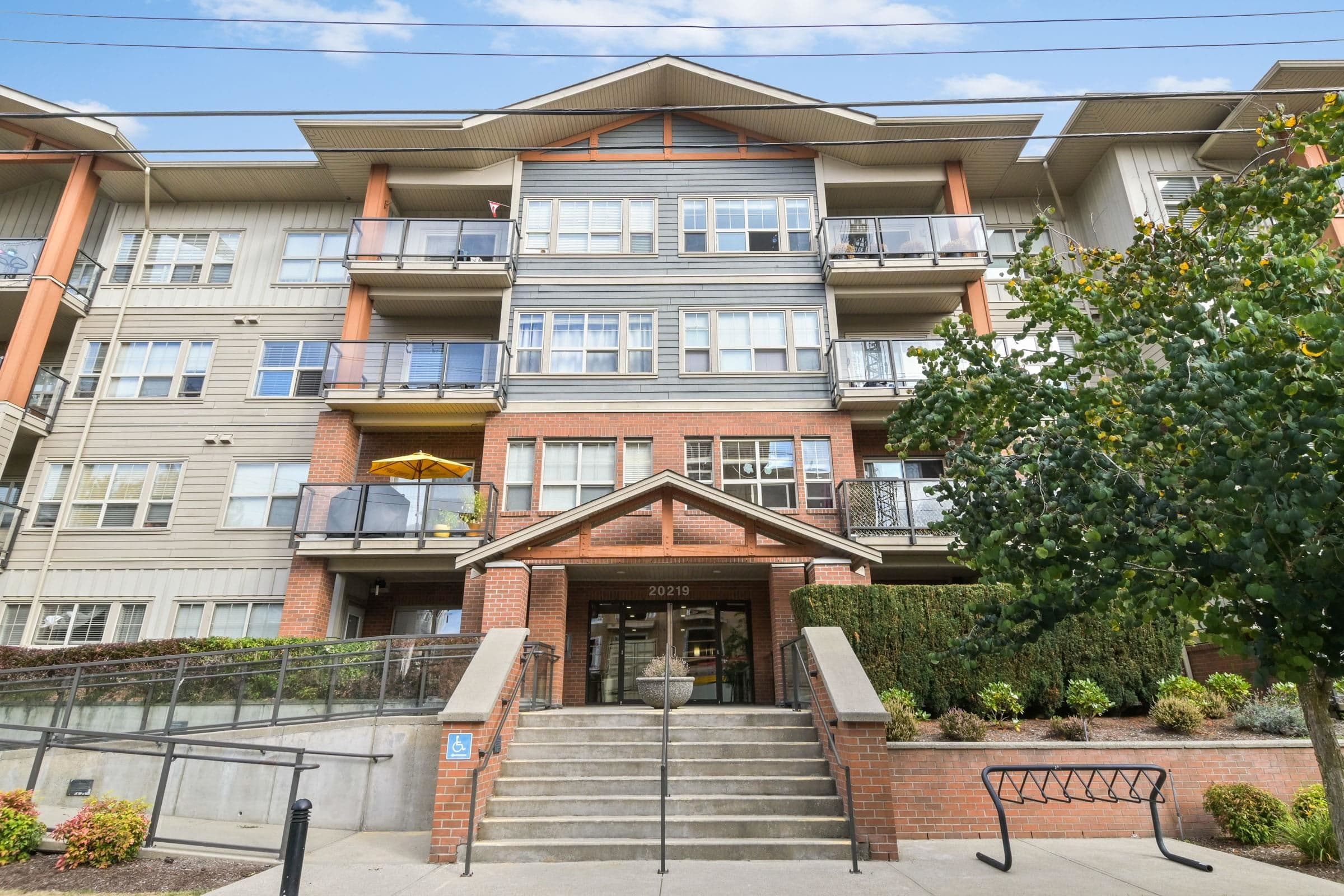 403 - 20219 54a Avenue, Langley, V3A 0C7 — photo 2