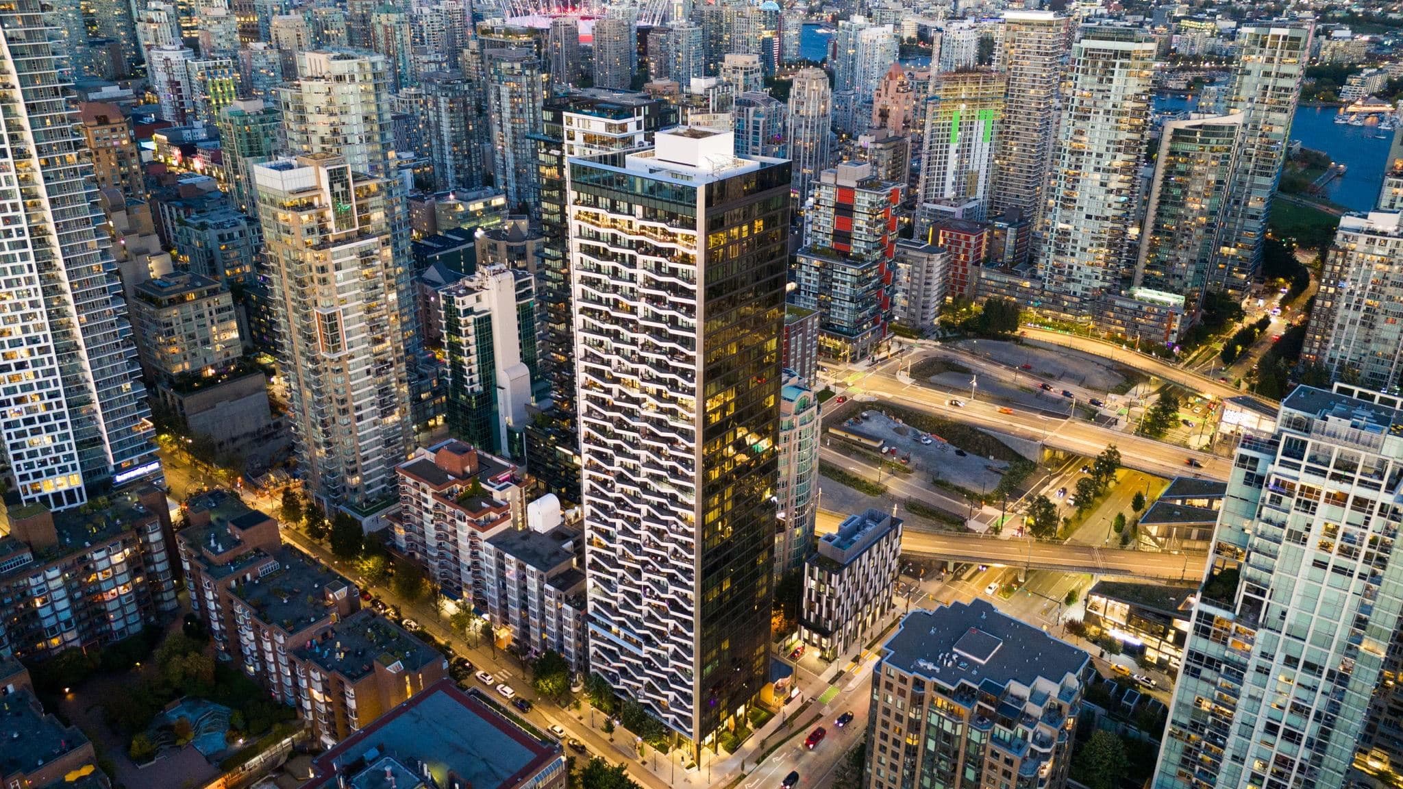 2703 - 889 Pacific Street, Vancouver, V6E 4H1 — photo 1
