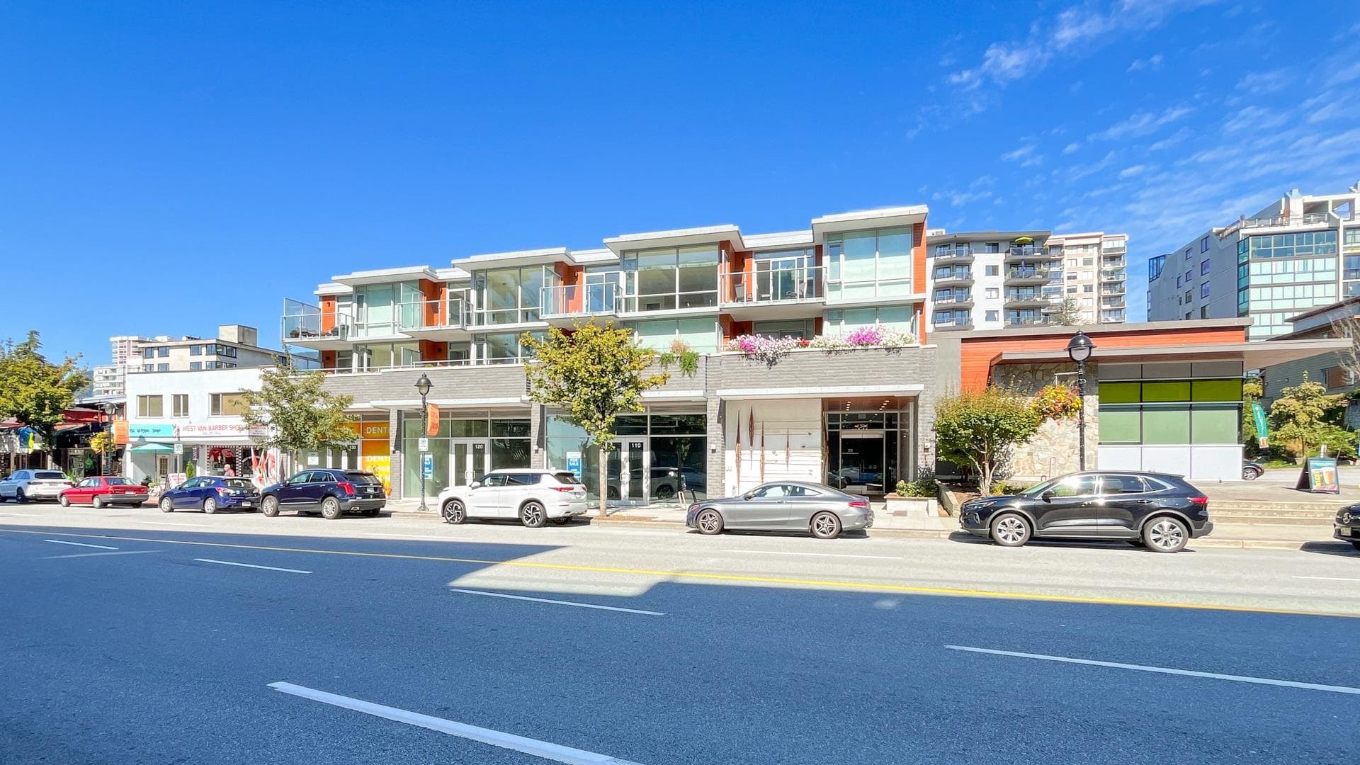 205 - 1331 Marine Drive, West Vancouver, V7T 1B6 — photo 2