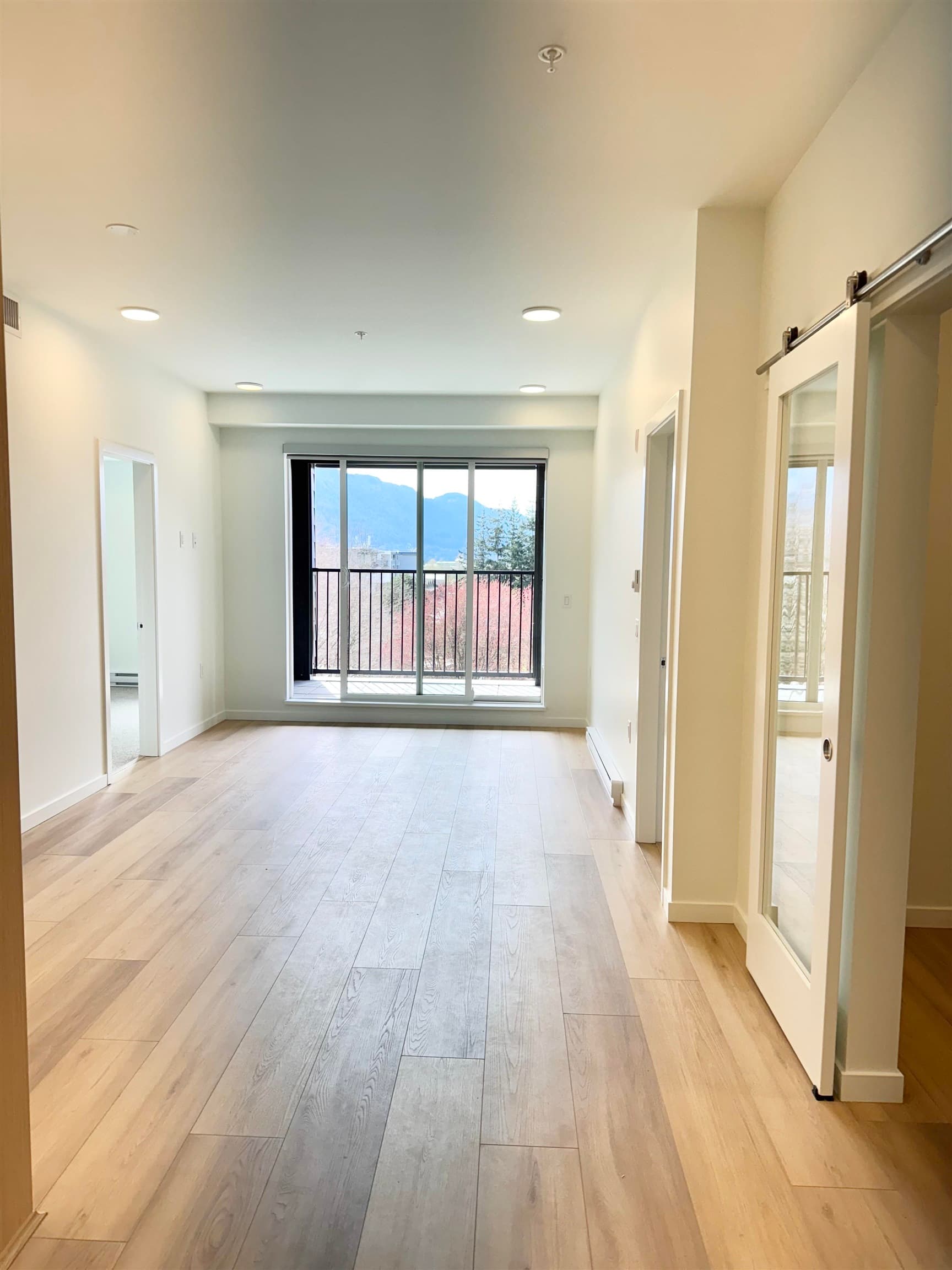 602 - 37994 Second Avenue, Squamish, V8B 0C3 — photo 4