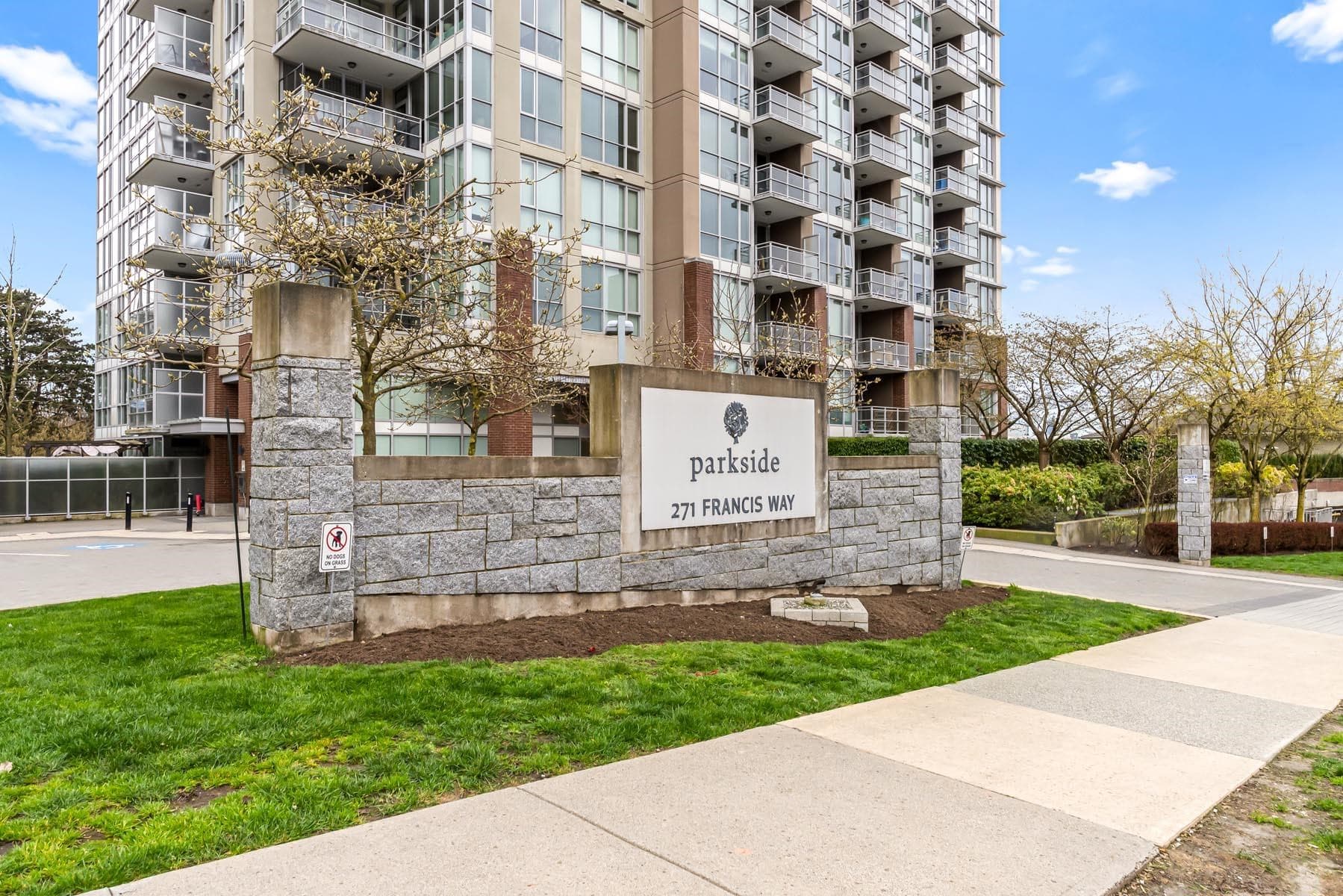 1210 - 271 Francis Way, New Westminster, V3L 0H2 — photo 2