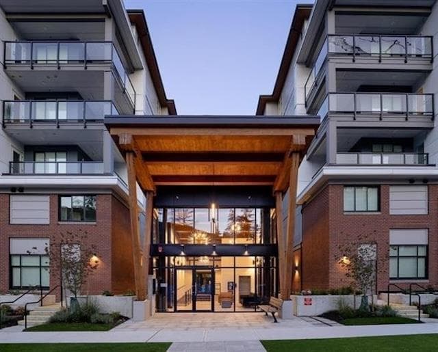 310 - 3438 146a Street, Surrey, V4P 0J1 — photo 2