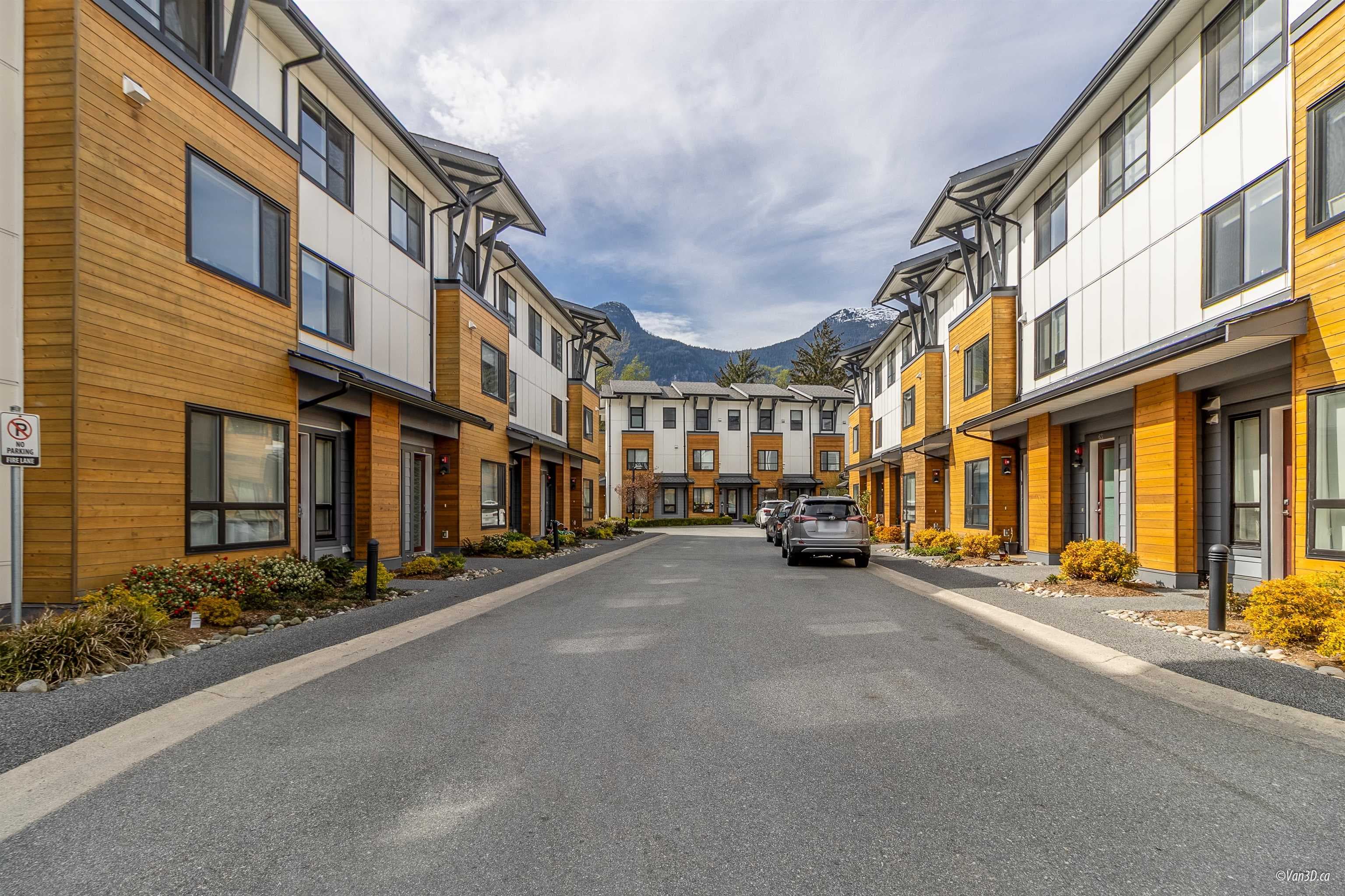 69 - 1188 Main Street, Squamish, V8B 0Z3 — photo 2
