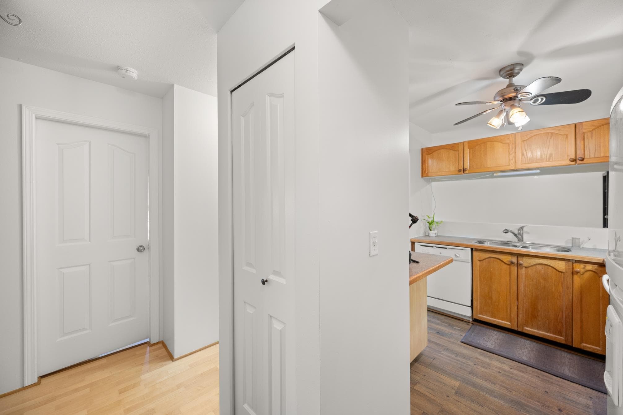 207 - 1171 Pipeline Road, Coquitlam, V3B 4R9 — photo 4