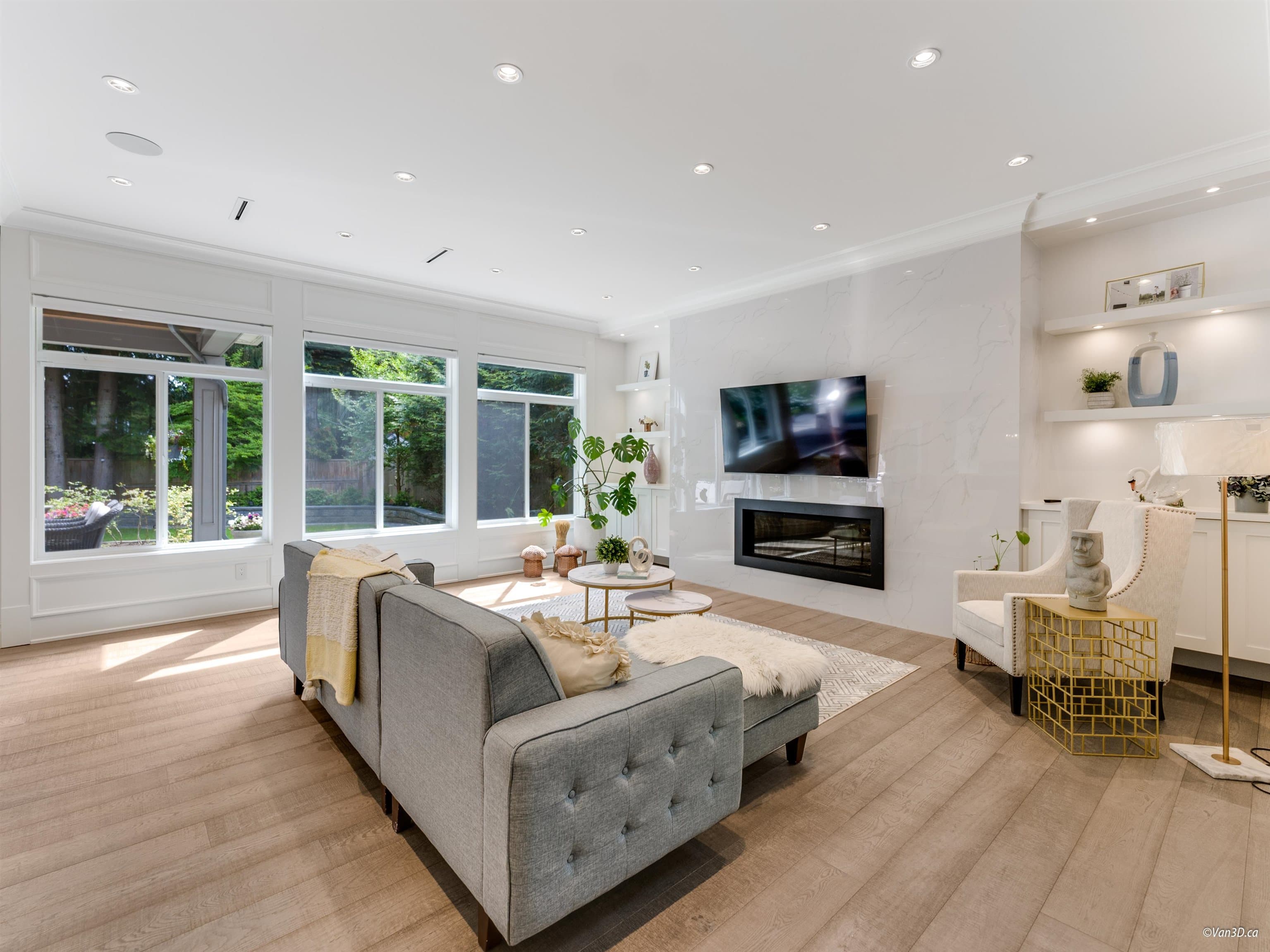 2340 Christopherson Road, Surrey, V4A 3L4 — photo 5