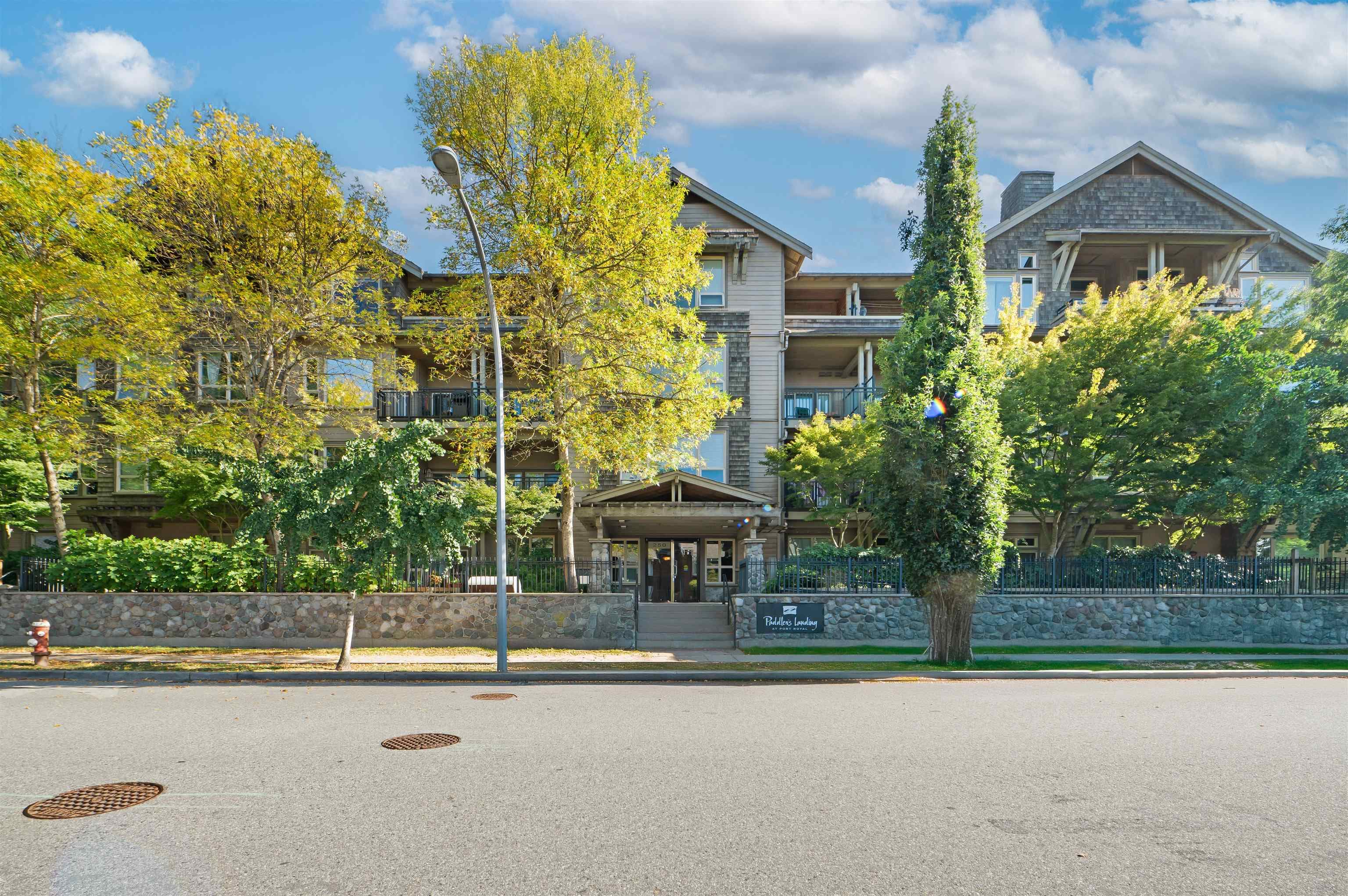402 - 250 Salter Street, New Westminster, V3M 0B7 — photo 2