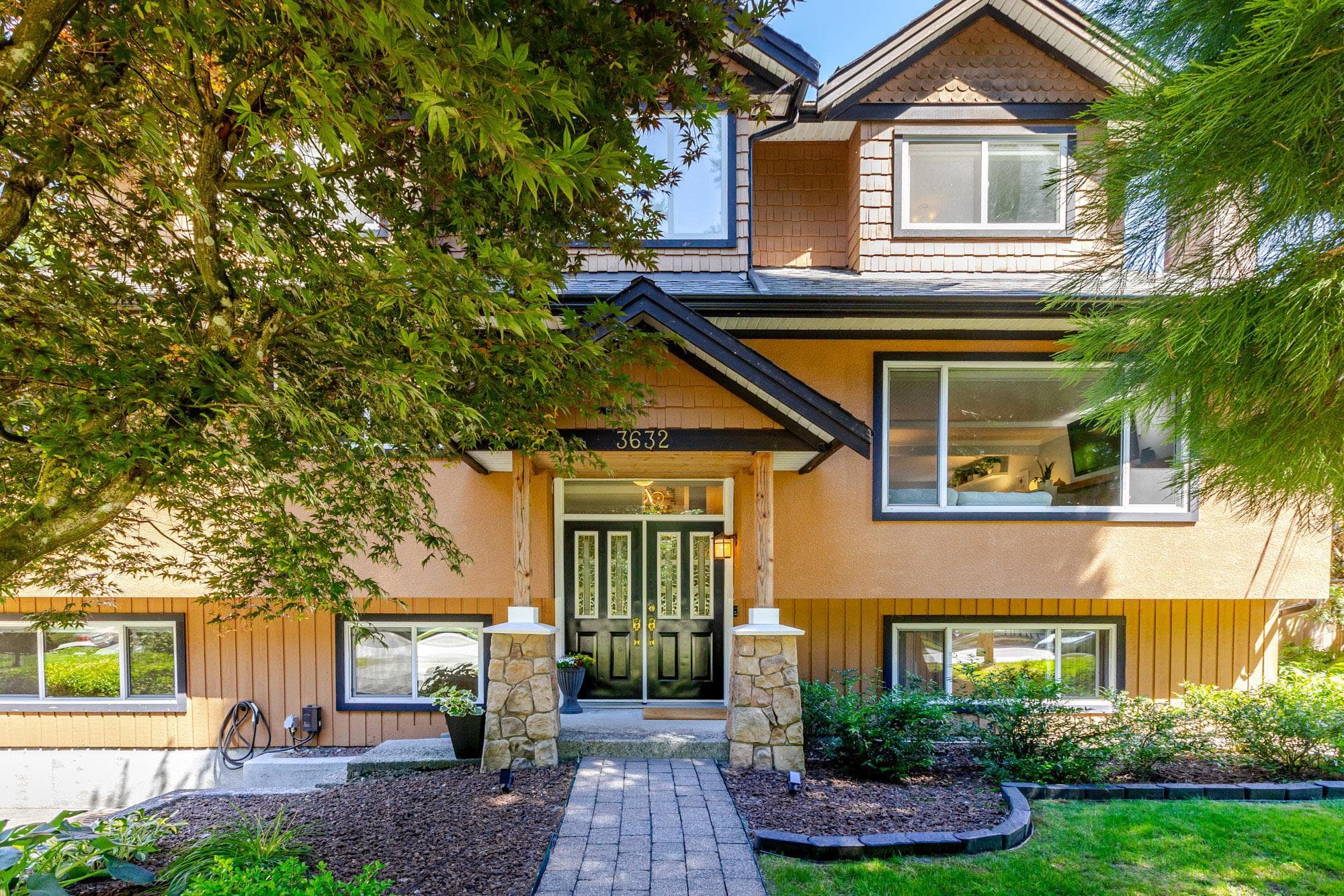 3632 Wellington Street, Port Coquitlam, V3B 3Y7 — photo 2