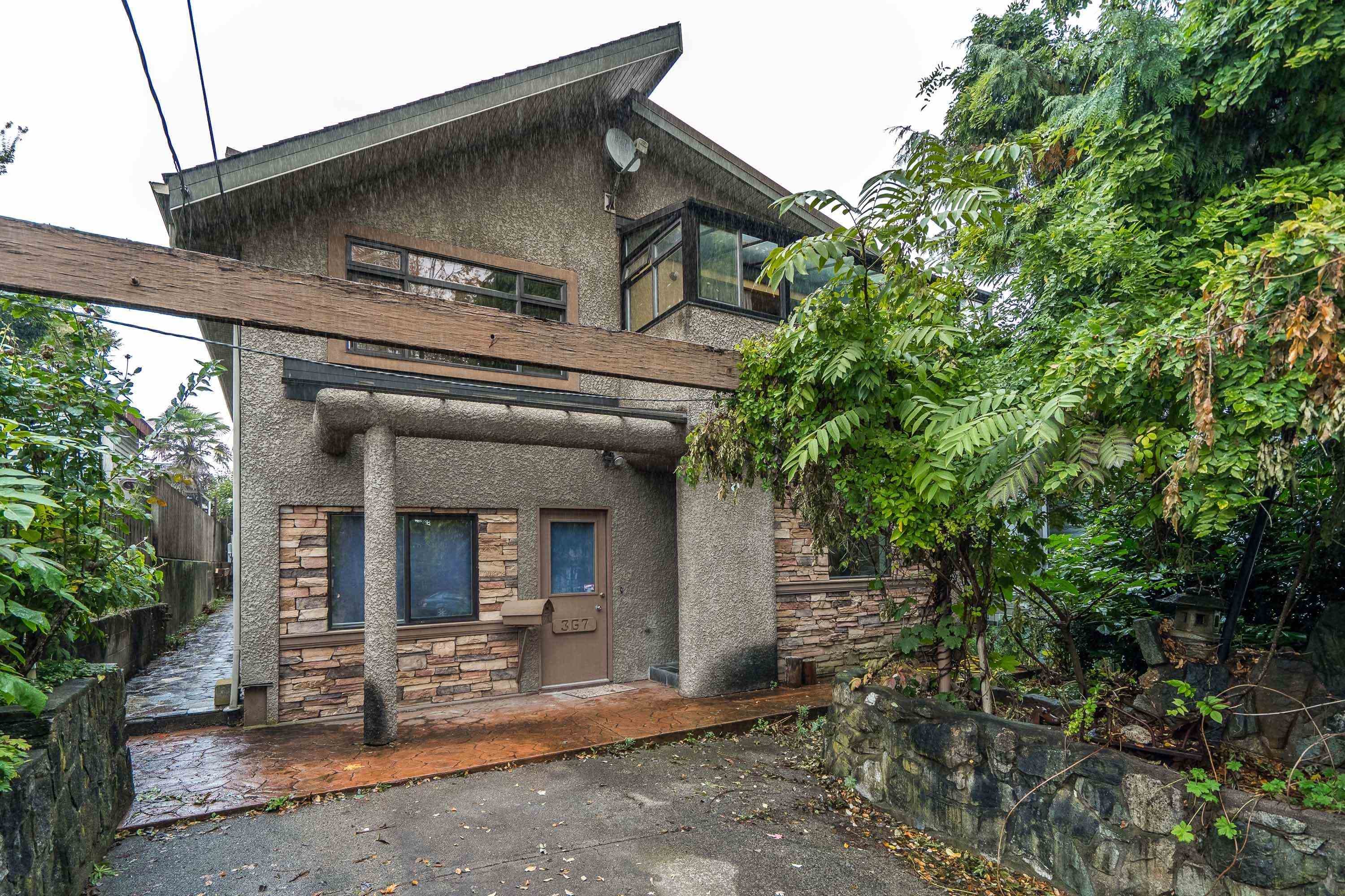 367 Alberta Street, New Westminster — sold