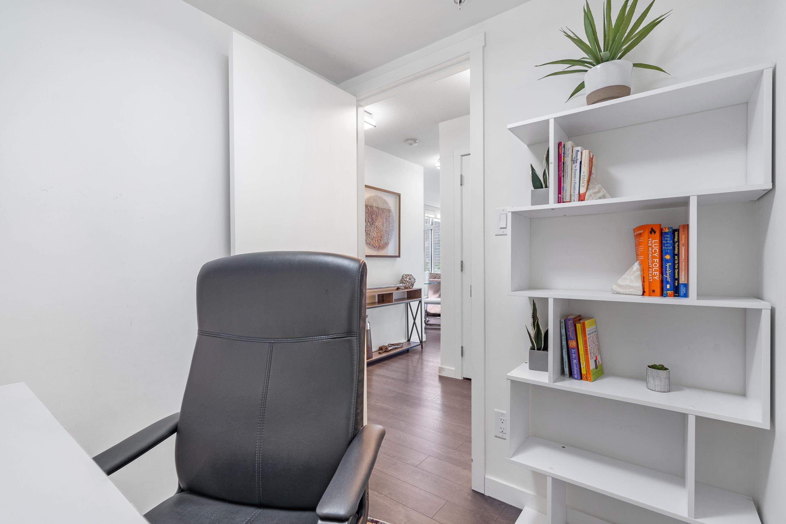 303 - 5665 Boundary Road, Vancouver, V5R 0E4 — photo 3