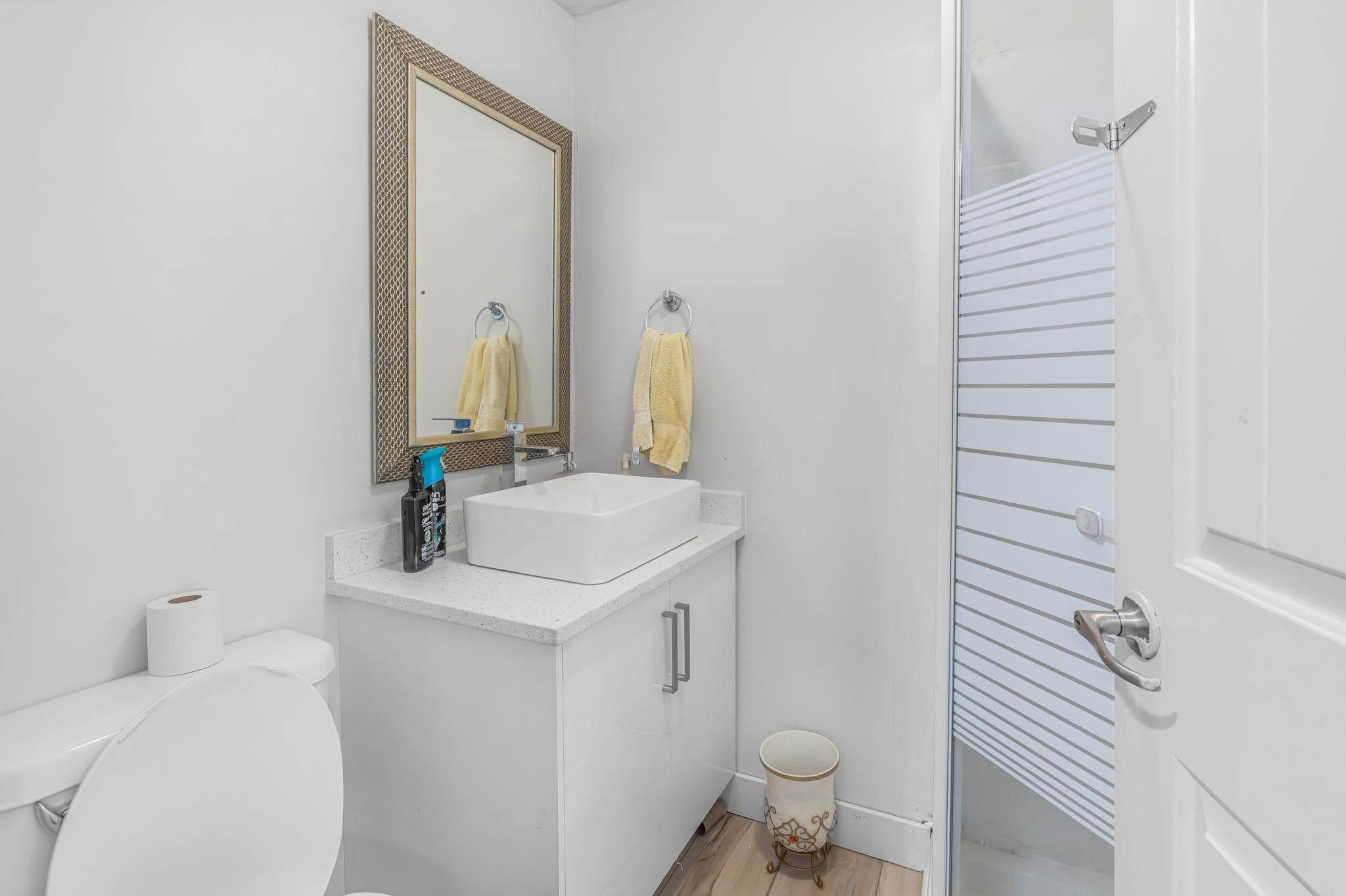 13906 68 Avenue, Surrey, V3W 2H1 — photo 4