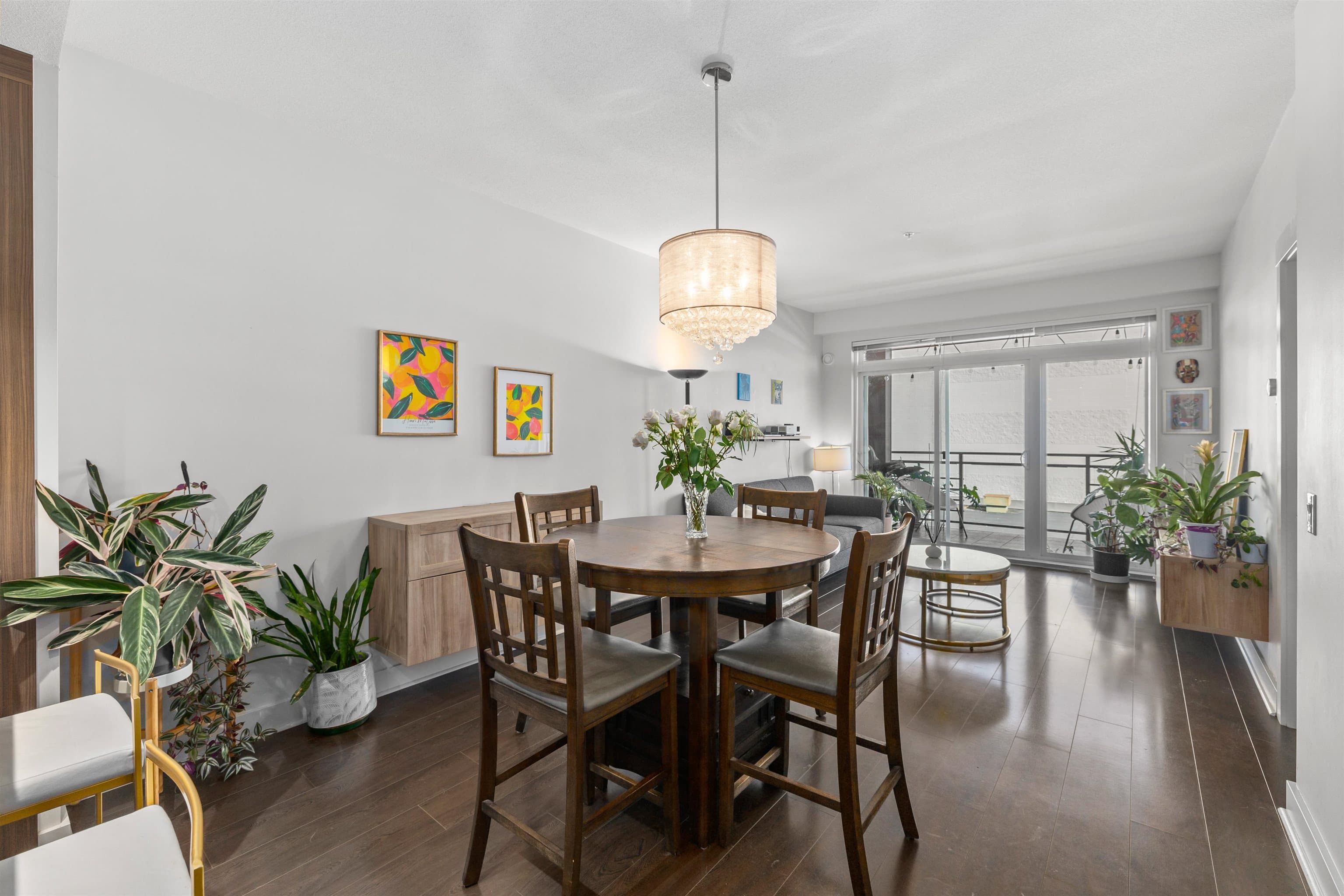 305 - 733 W 14th Street, North Vancouver, V7M 0C6 — photo 2