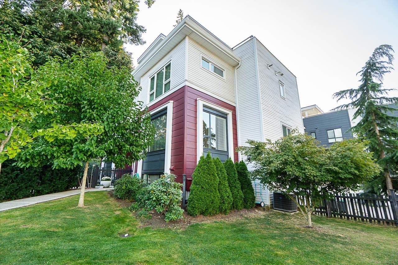 235 - 2218 Oak Meadows Drive, Surrey, V3Z 0W6 — photo 2