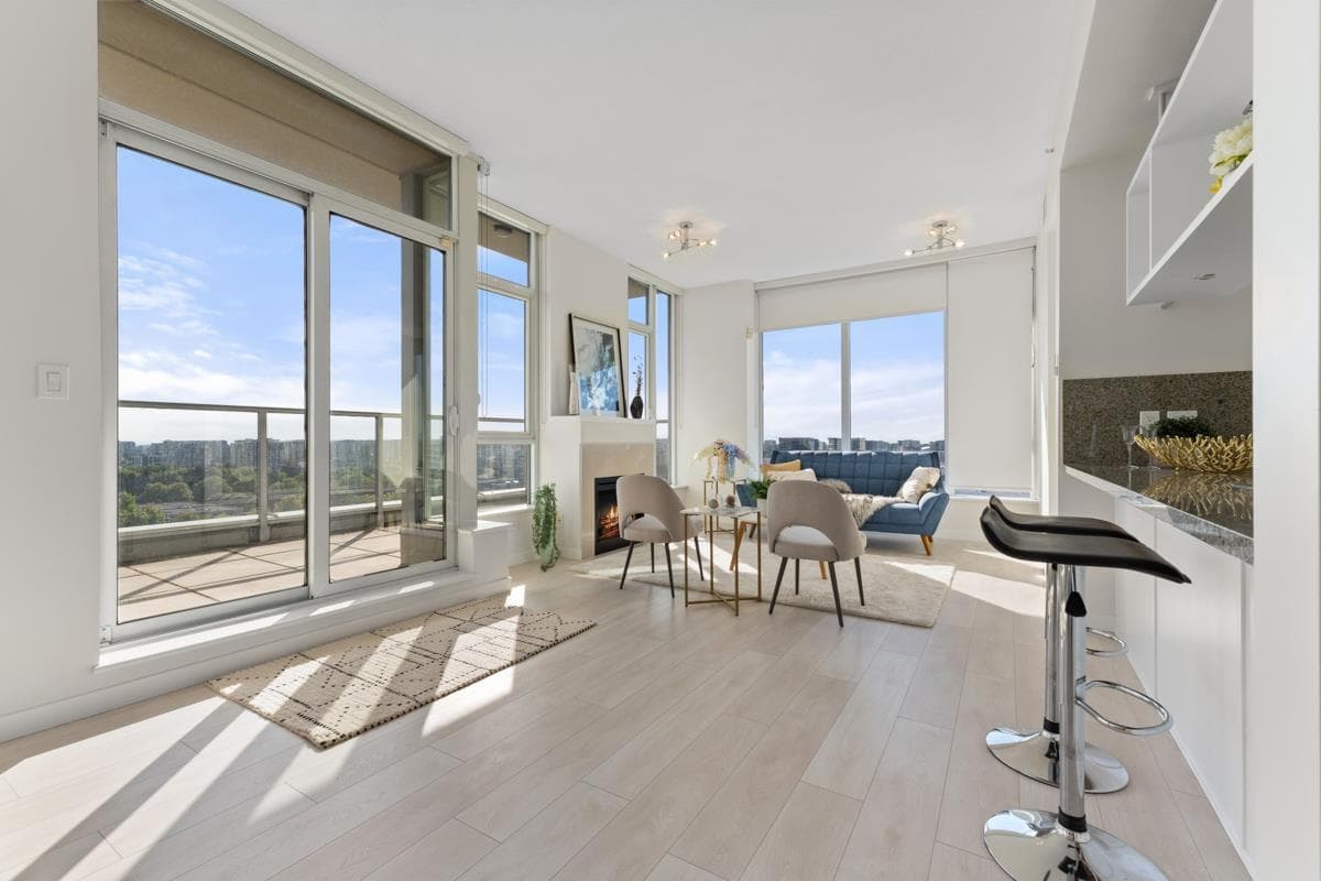 1905 - 5088 Kwantlen Street, Richmond, V6X 4K5 — photo 2