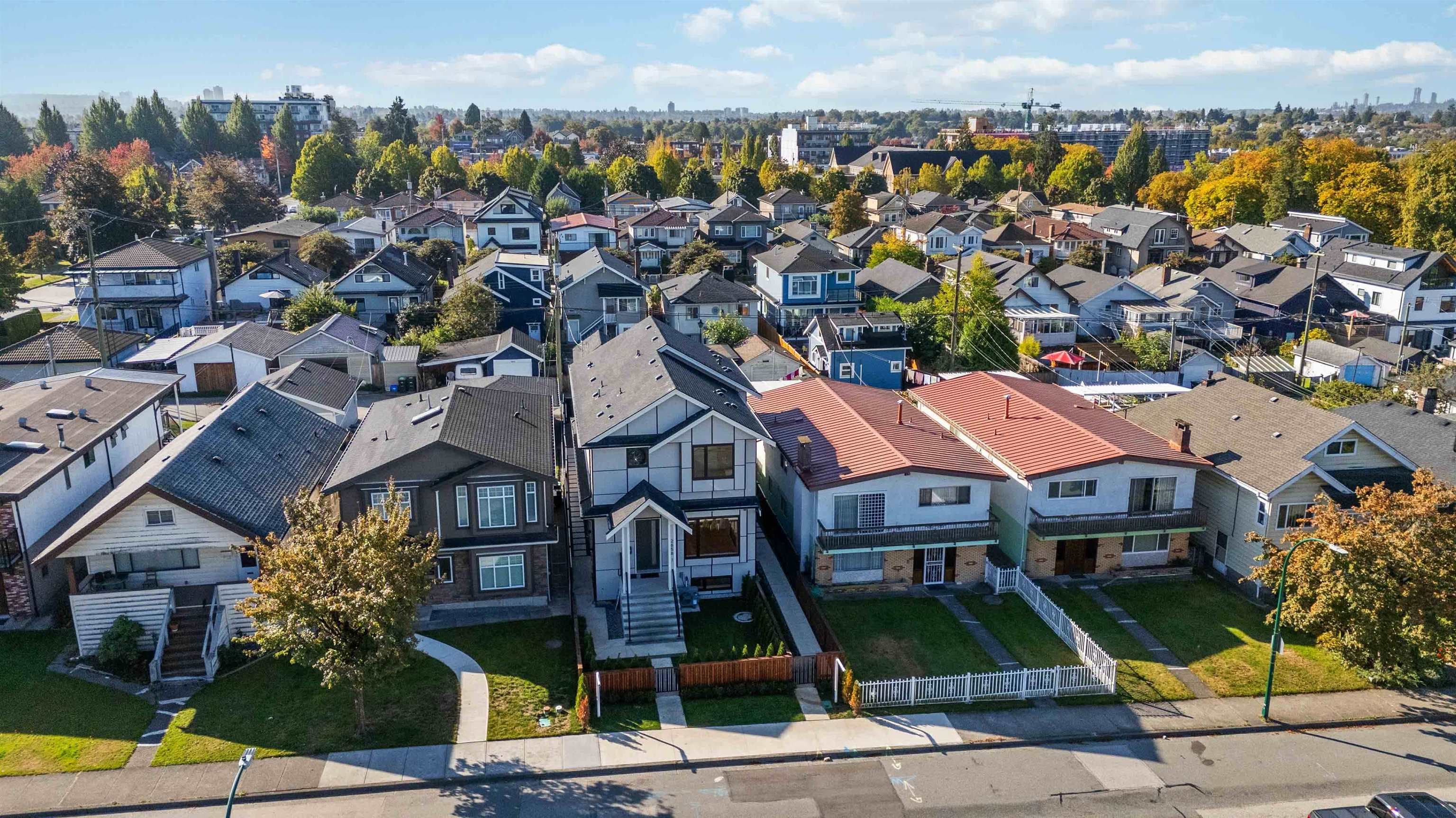 1 - 2658 Dundas Street, Vancouver, V5K 1P9 — photo 4