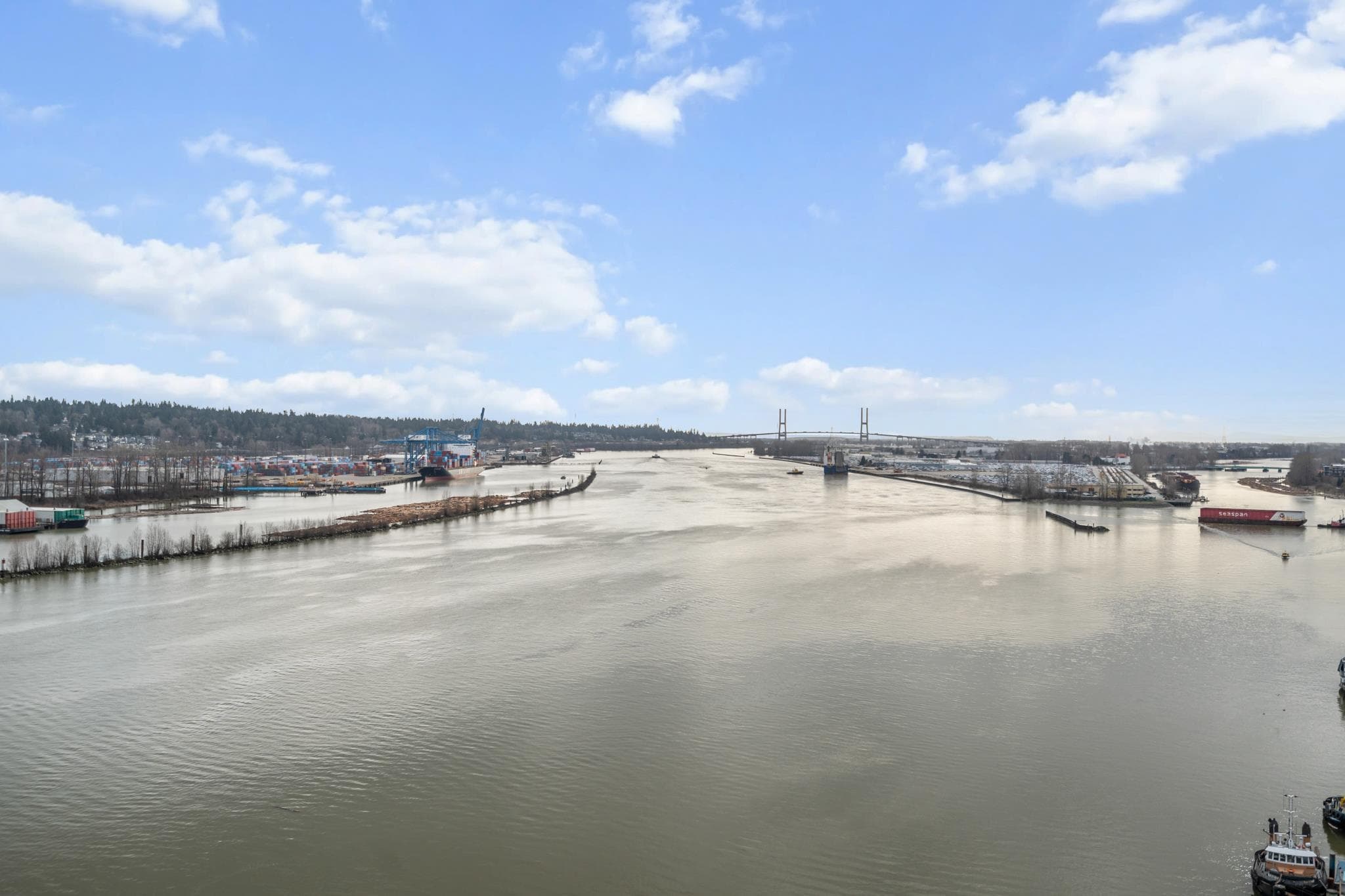1407 - 680 Quayside Drive, New Westminster, V3M 0P2 — photo 3