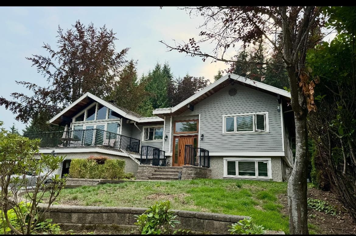 97 Deep Dene Place, West Vancouver