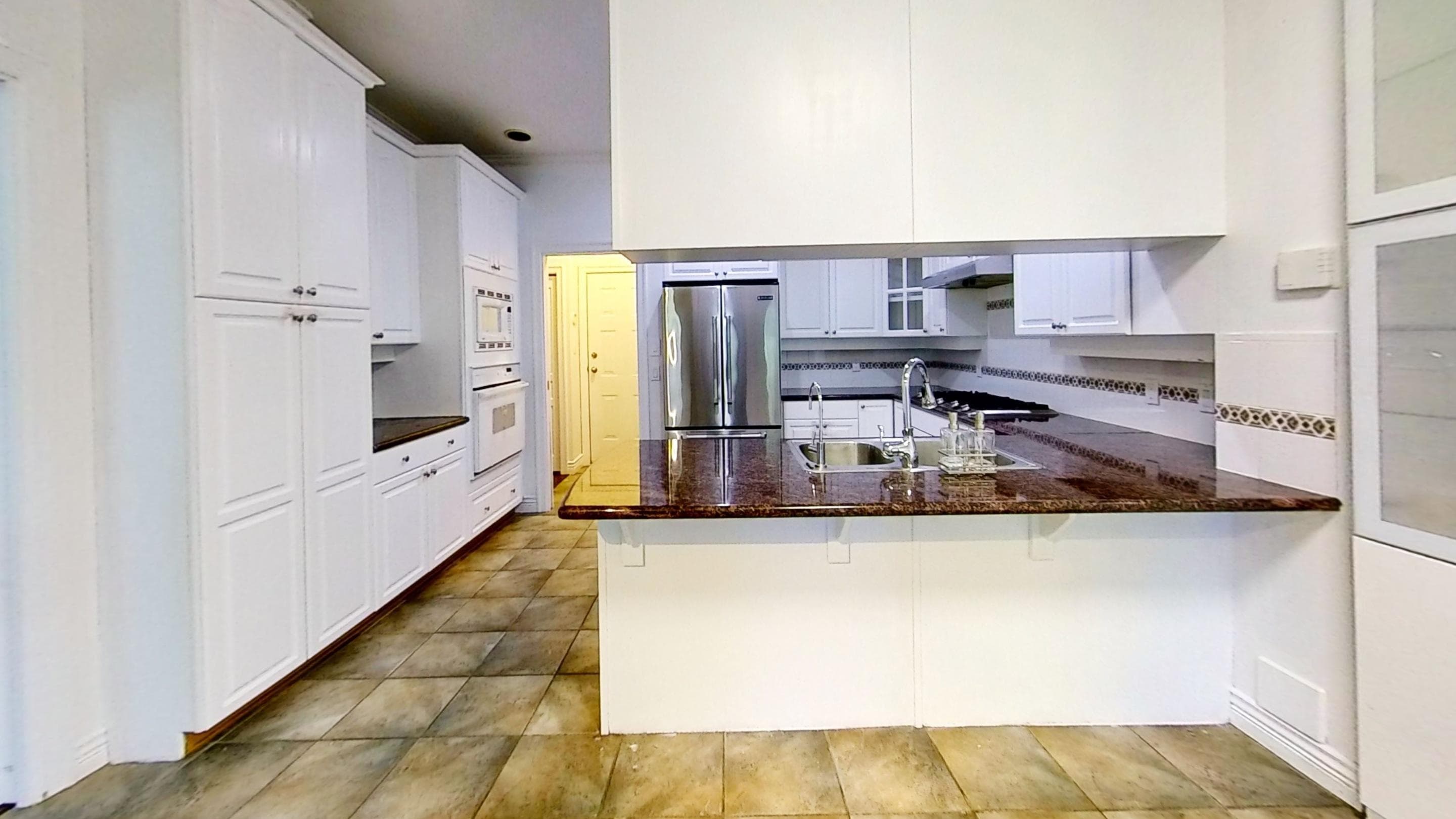 7600 Blundell Road, Richmond, V6Y 4E1 — photo 1