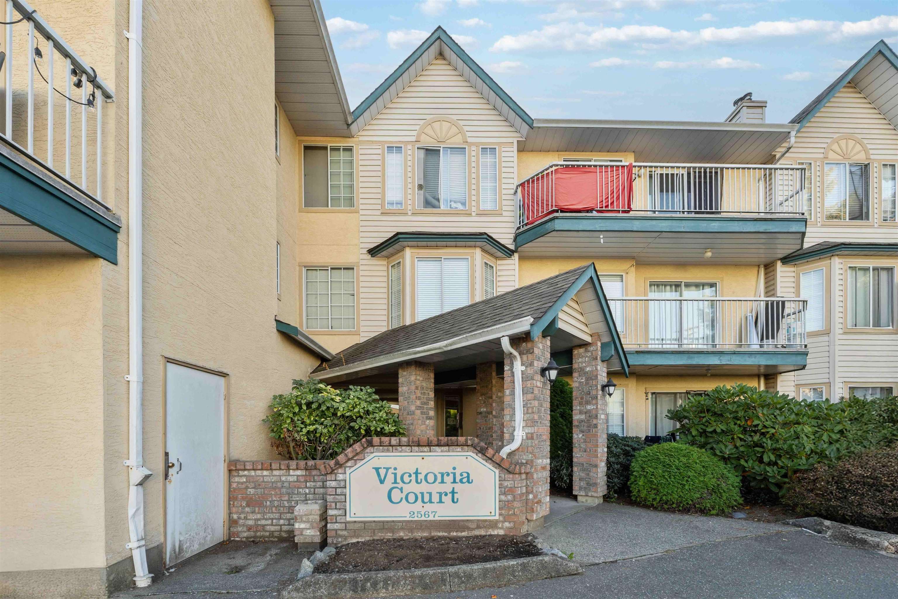 206 - 2567 Victoria Street, Abbotsford, V2T 2T4 — photo 4