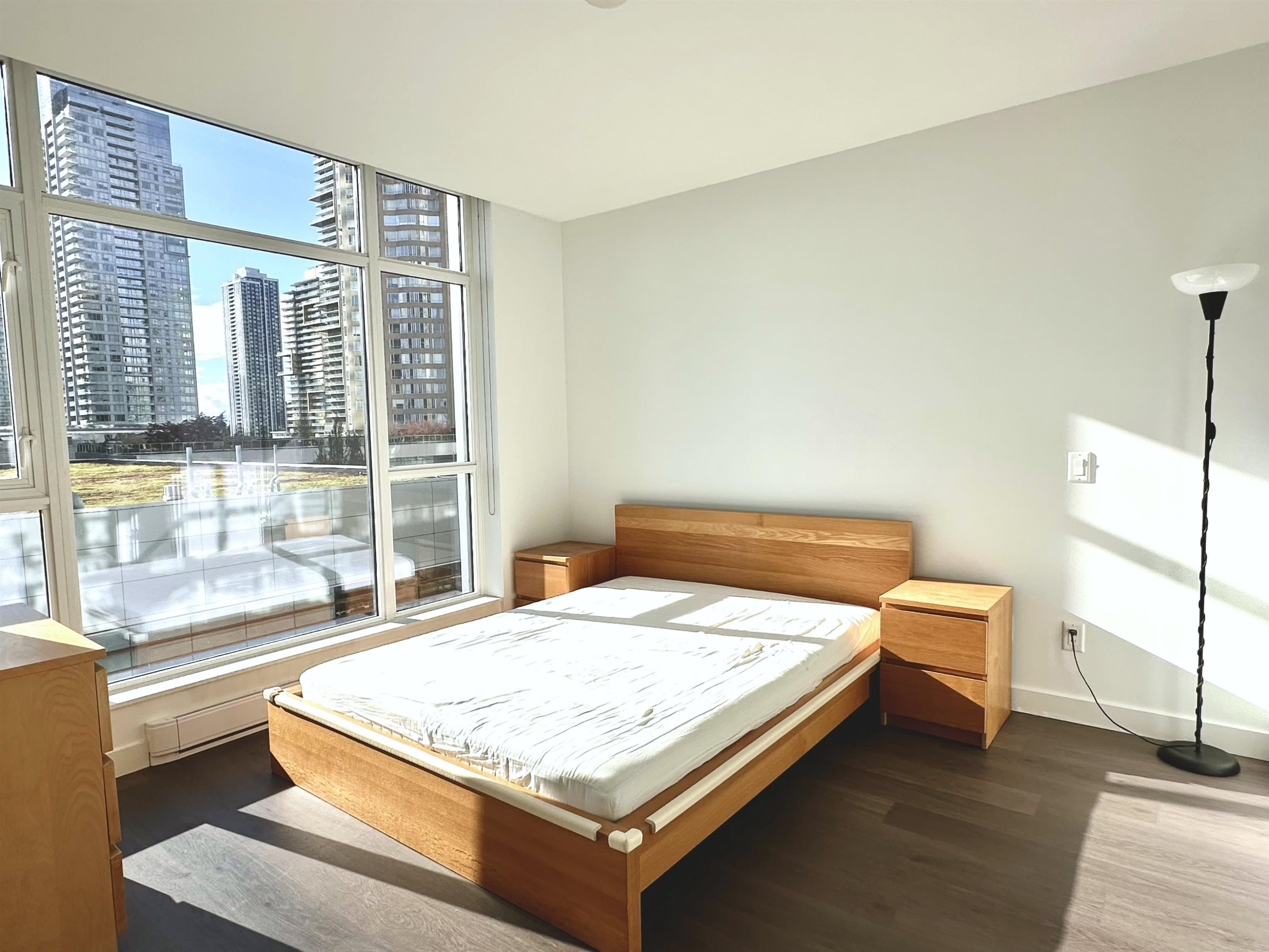 602 - 6098 Station Street, Burnaby, V5H 0H4 — photo 5