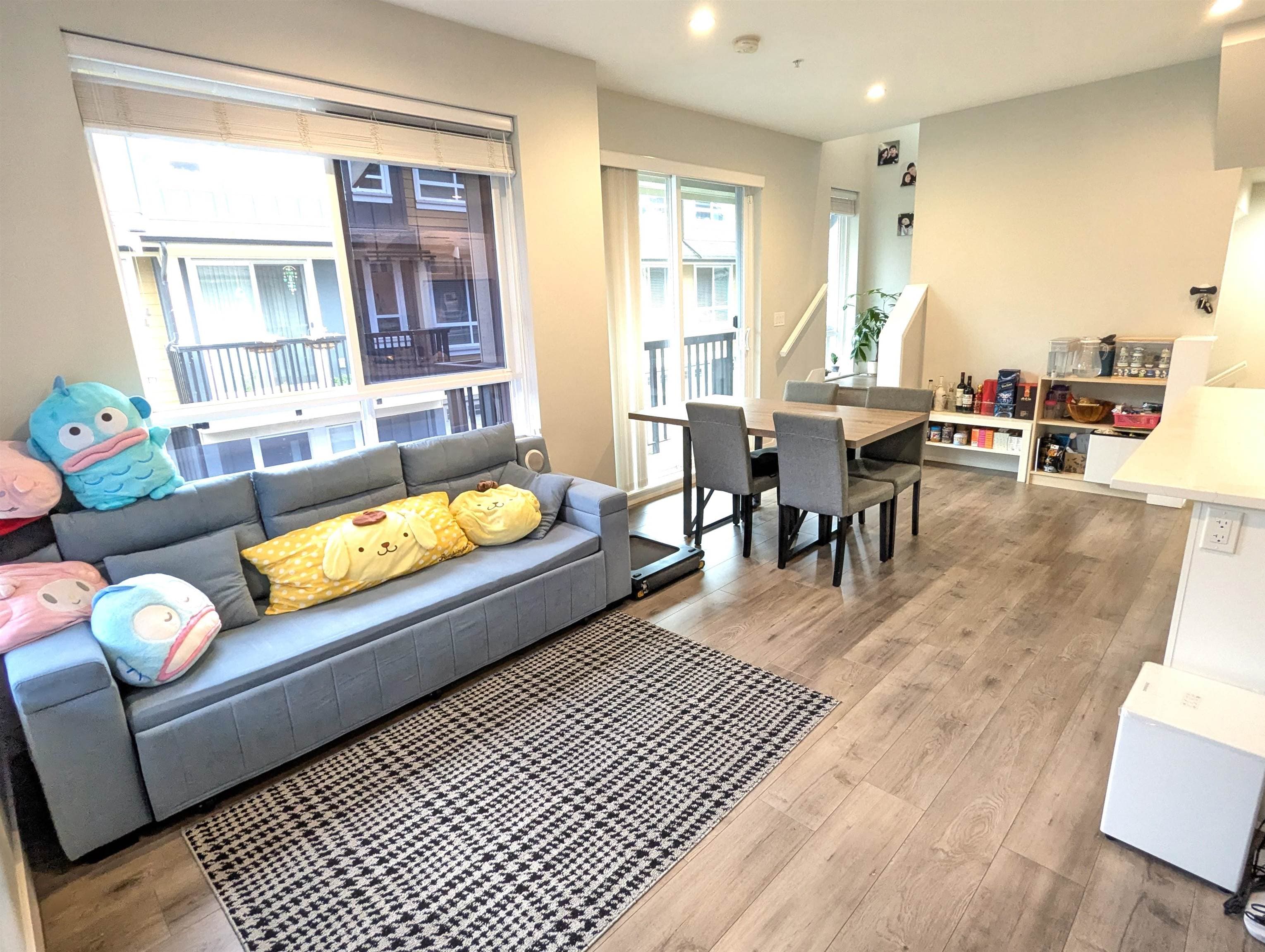 52 - 430 Duncan Street, New Westminster, V3M 0M2 — photo 4