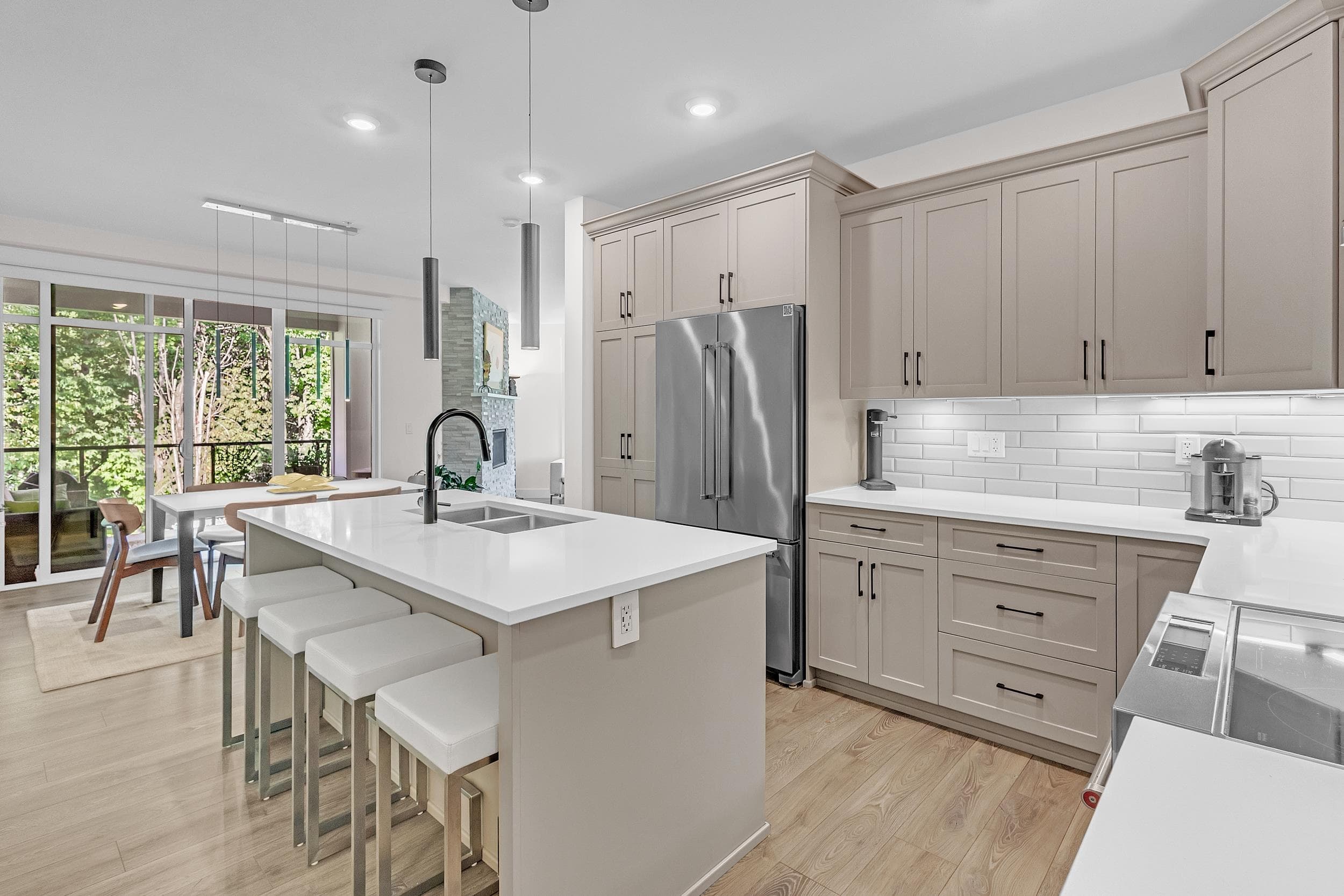 403 - 5380 Tyee Lane, Chilliwack, V2R 6B6 — photo 4