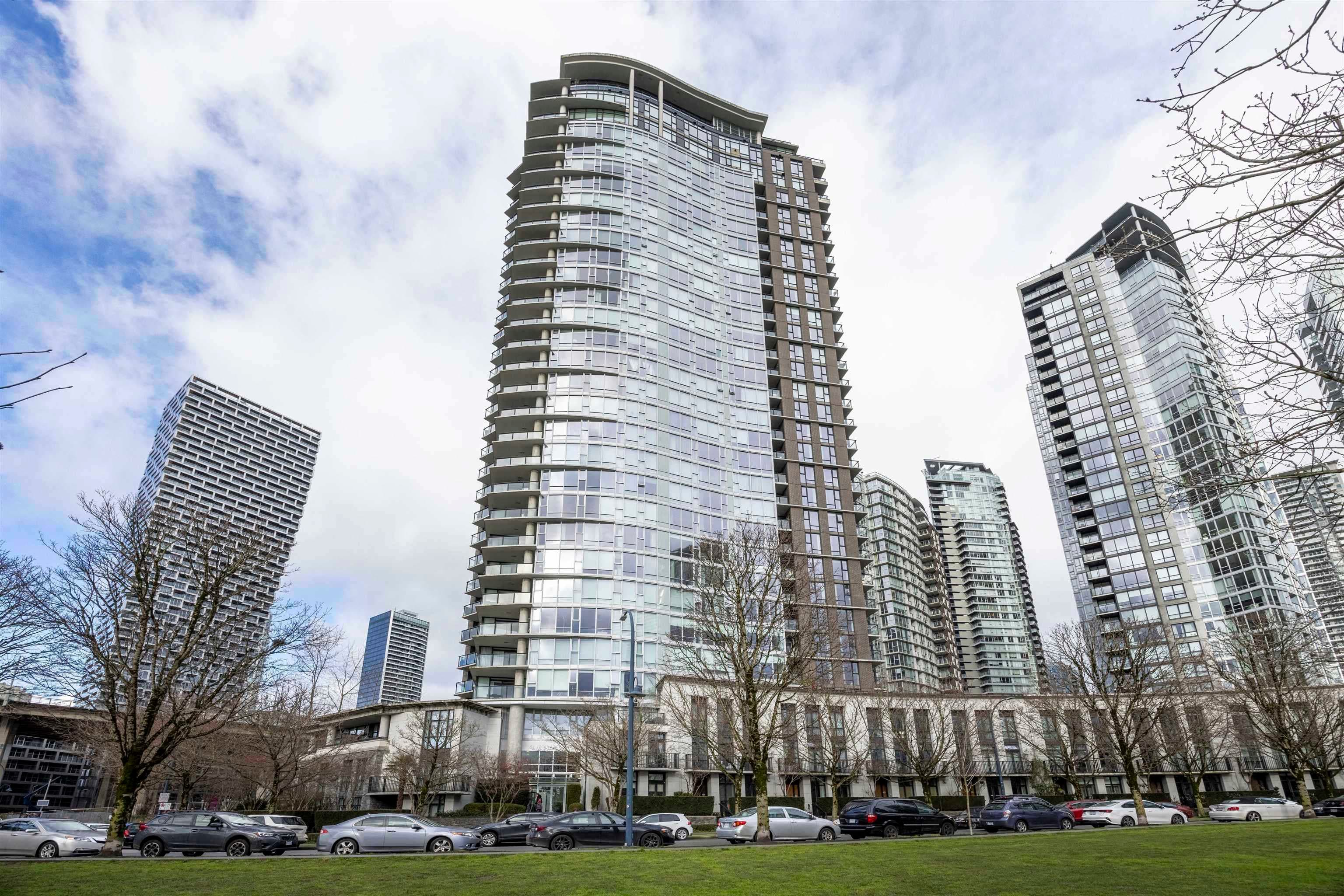 3207 - 583 Beach Crescent, Vancouver