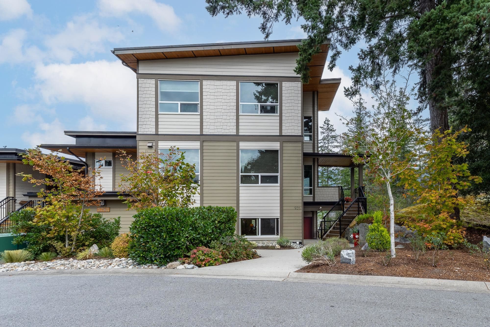 101 - 5782 Marine Way, Sechelt, V0N 3A6 — photo 1