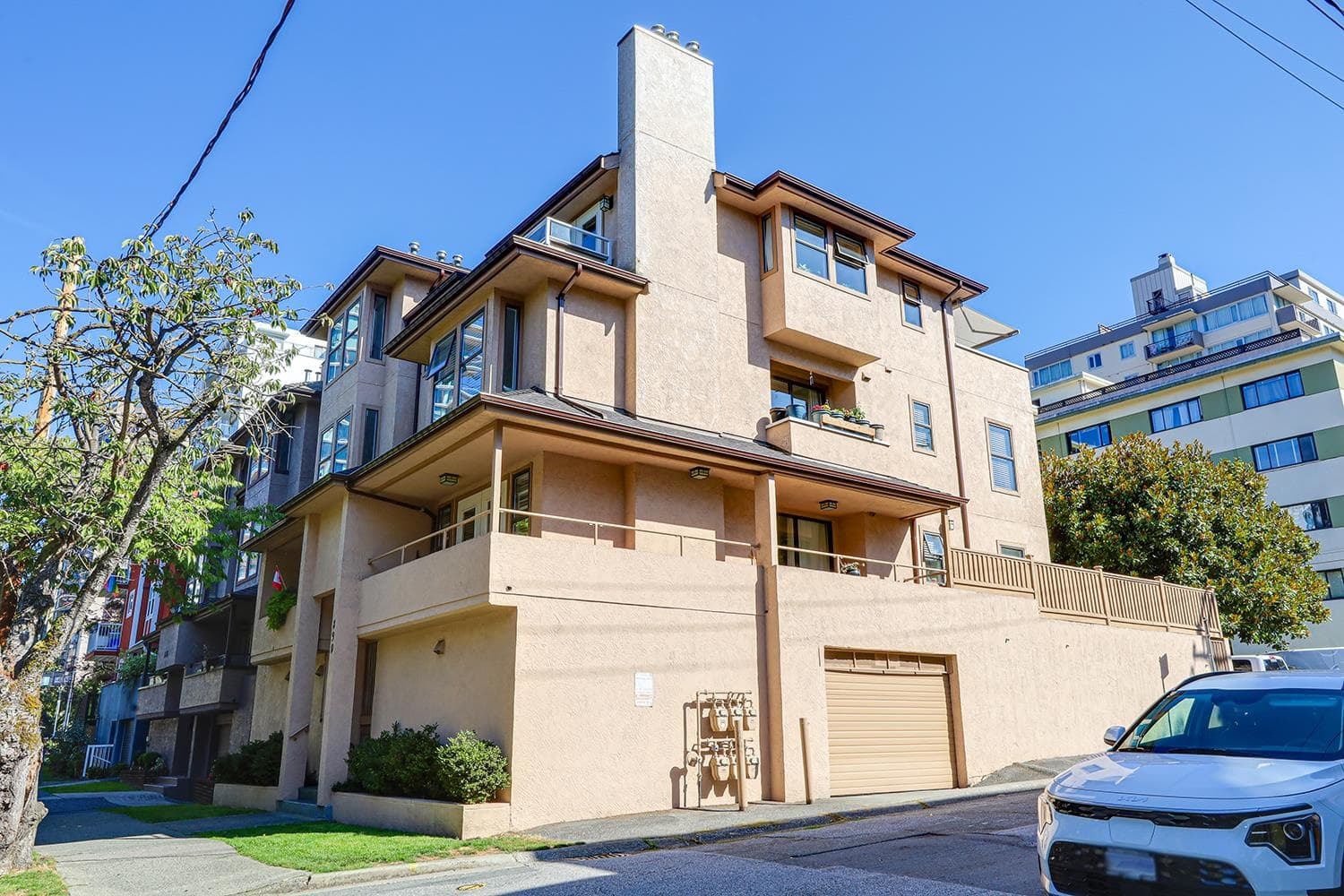 5 - 890 Broughton Street, Vancouver, V6G 2A2 — photo 2
