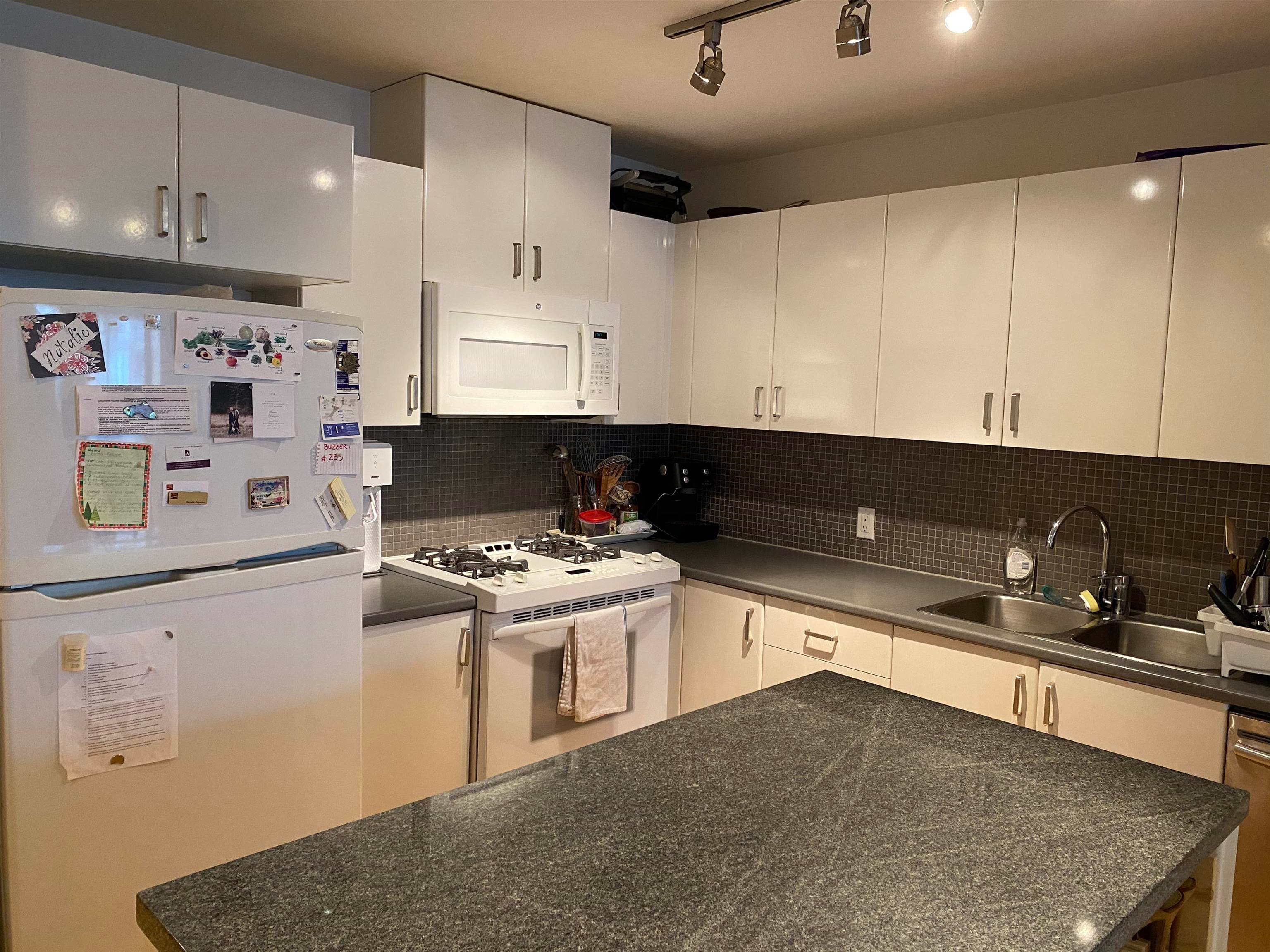 1203 - 175 W 1st Street, North Vancouver, V7M 3N9 — photo 2