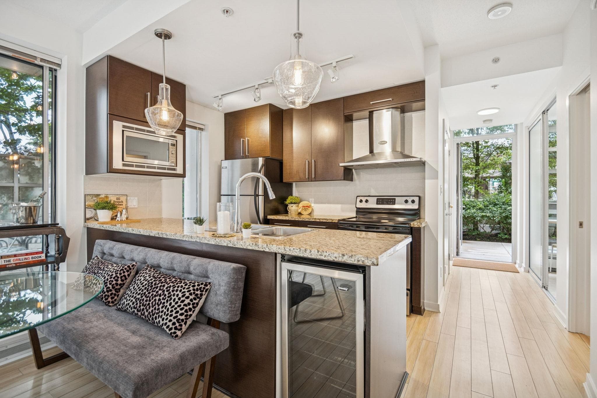 239 - 188 Keefer Place, Vancouver, V6B 0J1 — photo 5