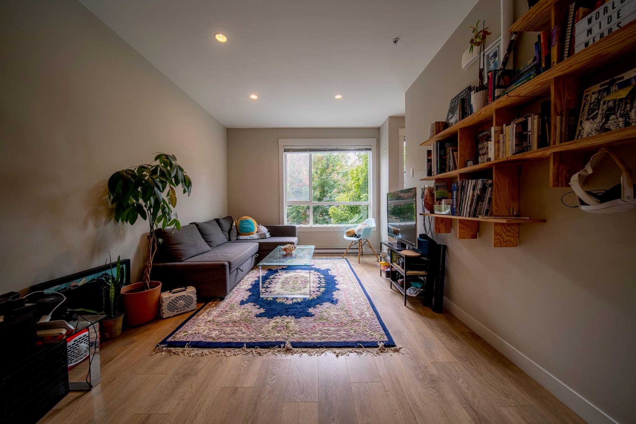 21 - 38684 Buckley Avenue, Squamish, V8B 0M4 — photo 2