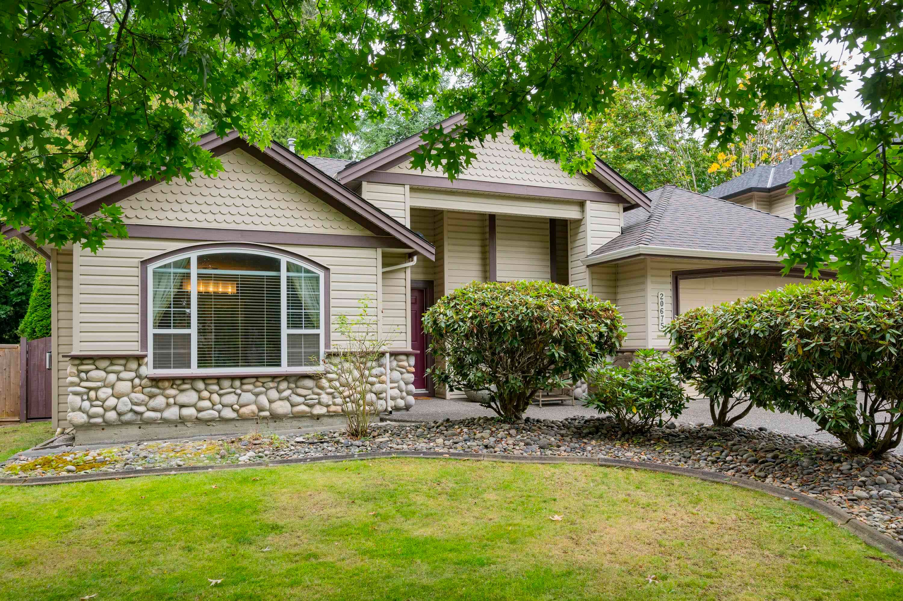 20675 97b Avenue, Langley, V1M 3Y3 — photo 3