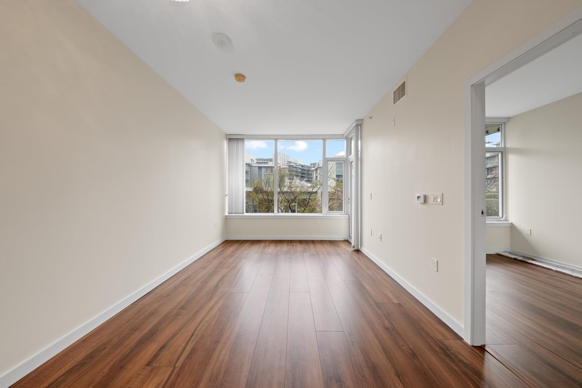 604 - 8677 Capstan Way, Richmond, V6X 0N6 — photo 3