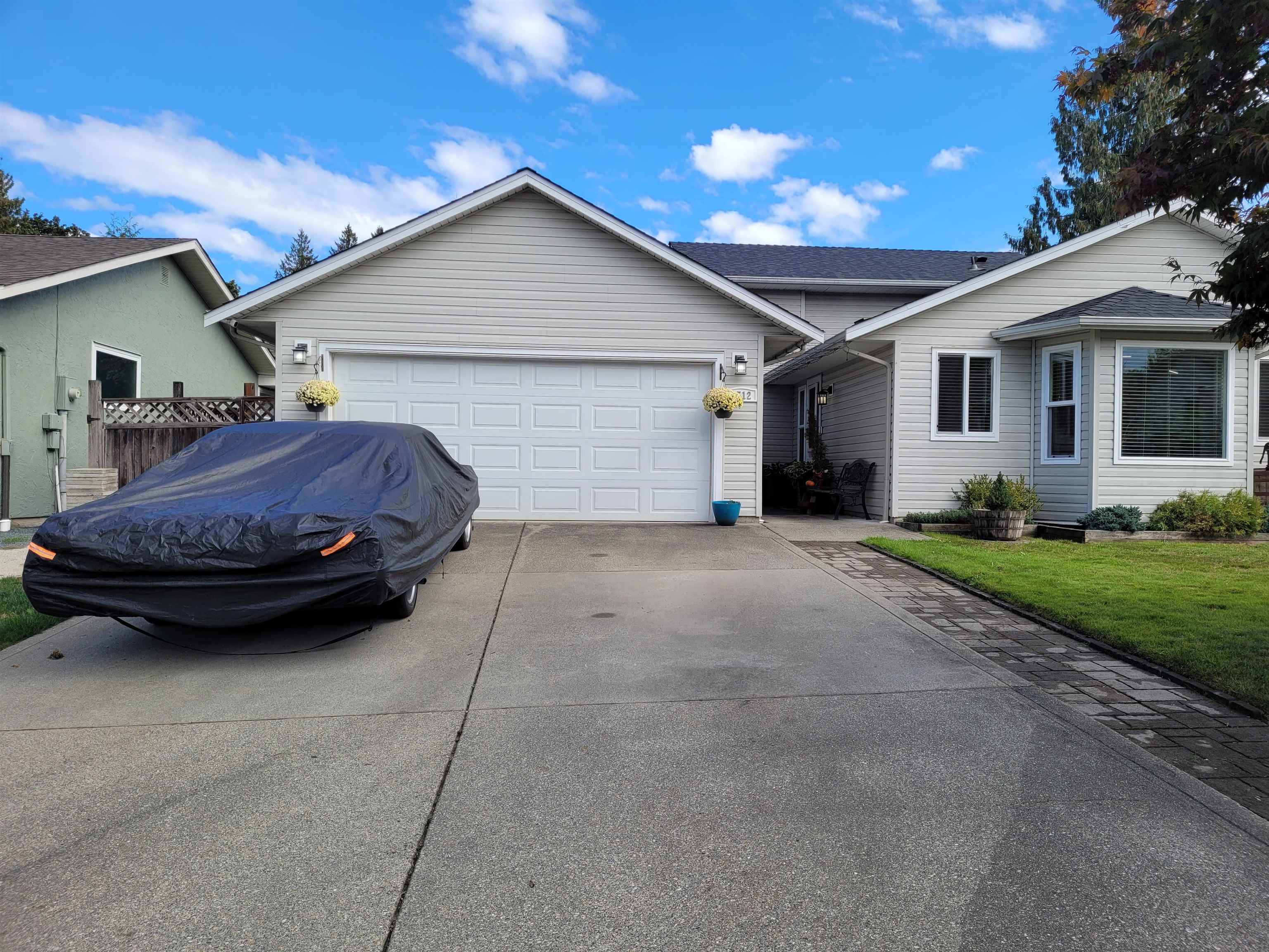 3712 Dunsmuir Way, Abbotsford, V2S 6J2 — photo 2