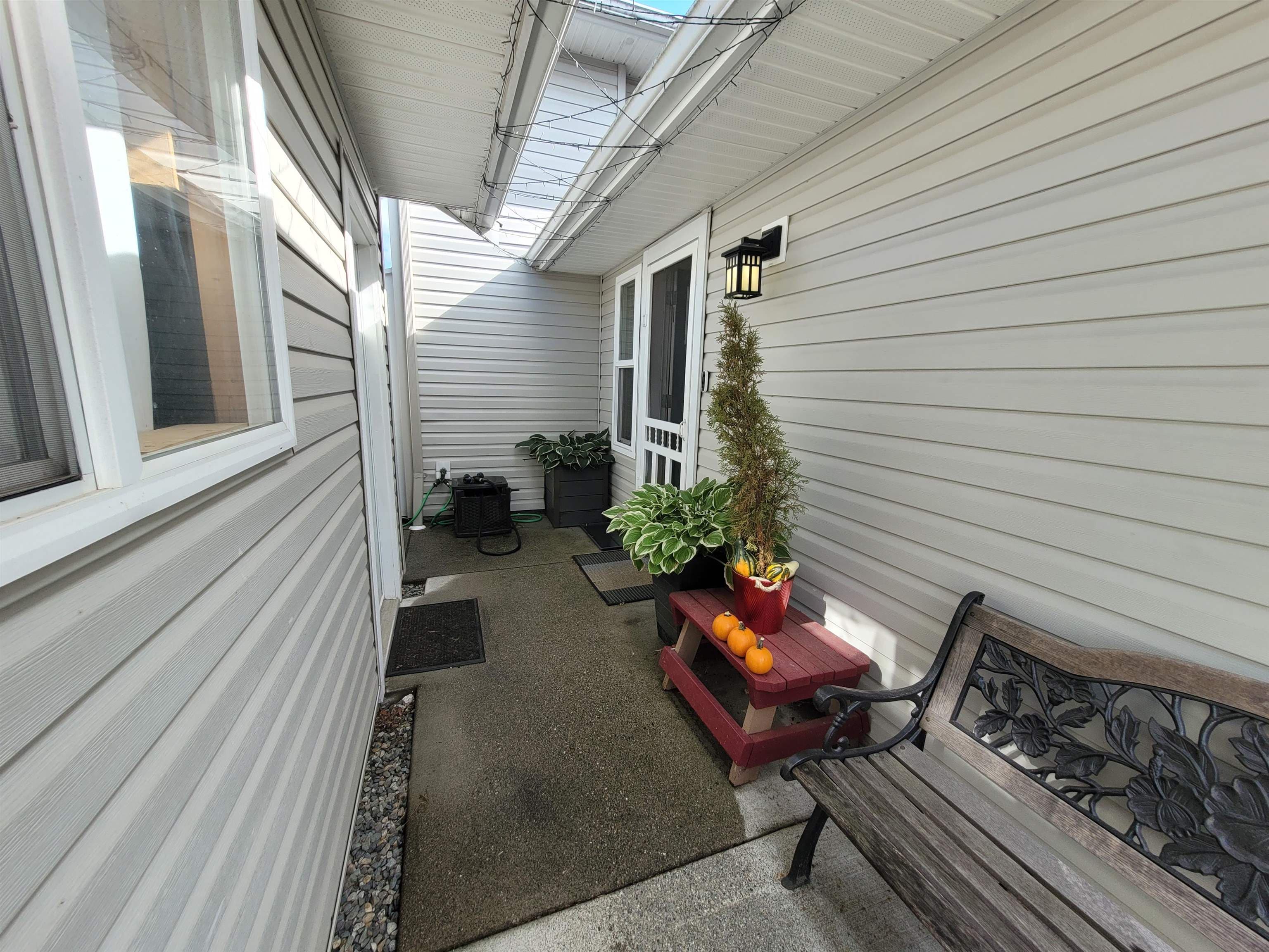 3712 Dunsmuir Way, Abbotsford, V2S 6J2 — photo 3