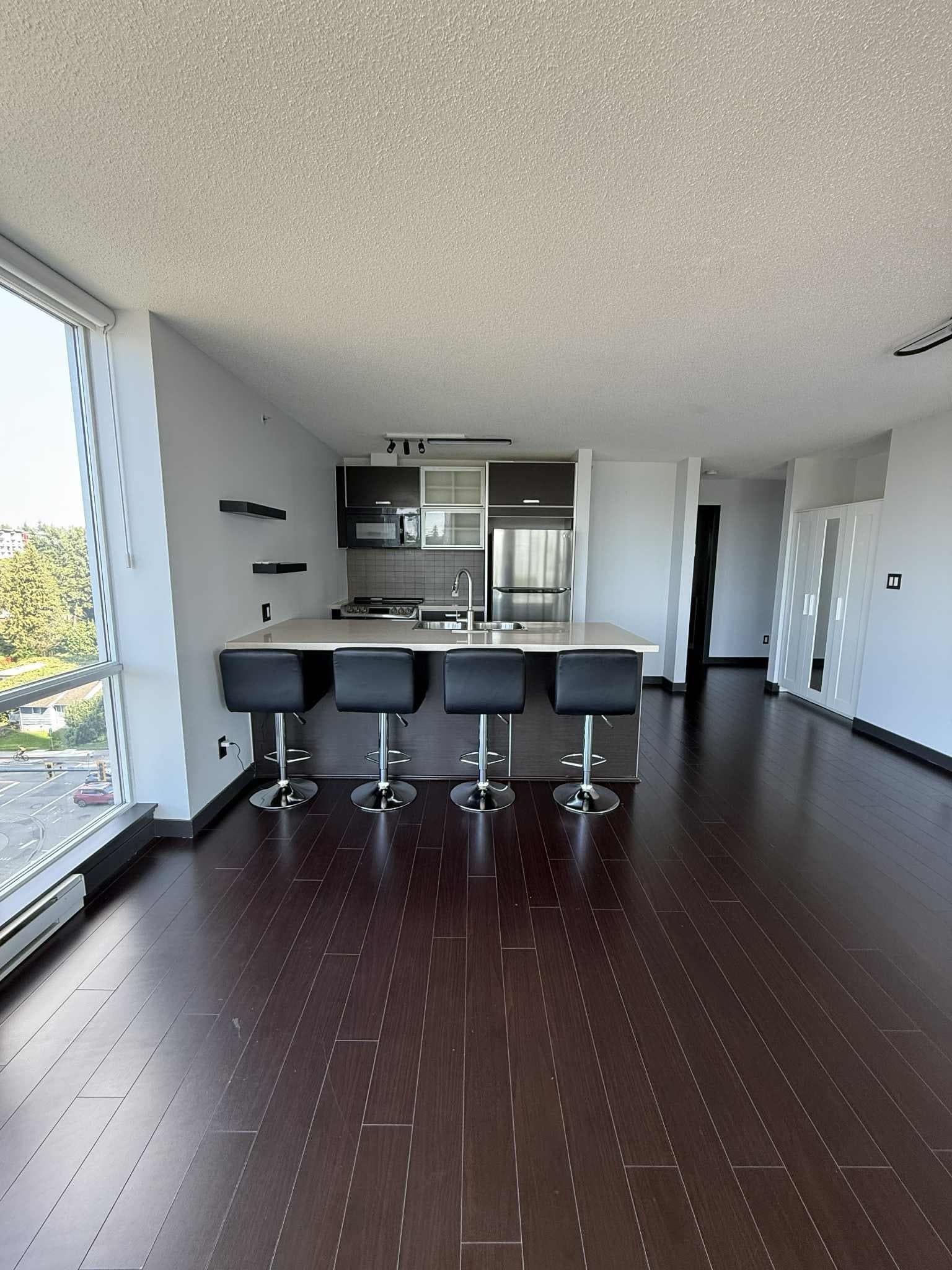 704 - 13688 100 Avenue, Surrey, V3T 0G5 — photo 4