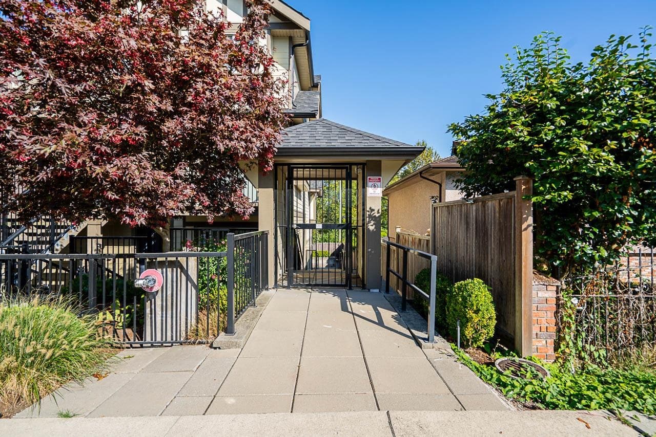 12 - 4033 Dominion Street, Burnaby, V5G 0C2 — photo 2