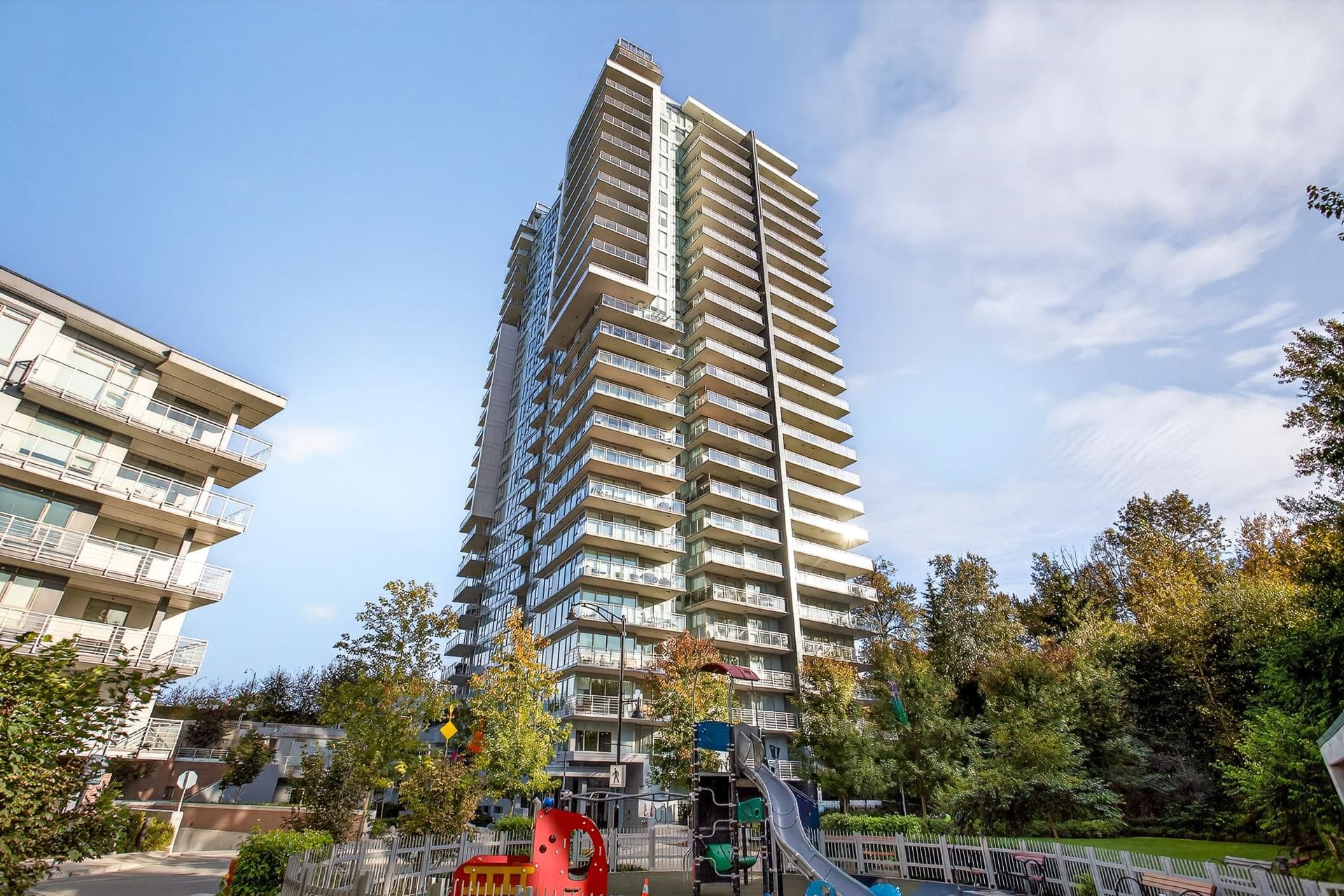 903 - 308 Morrissey Road, Port Moody, V3H 0M2 — photo 2