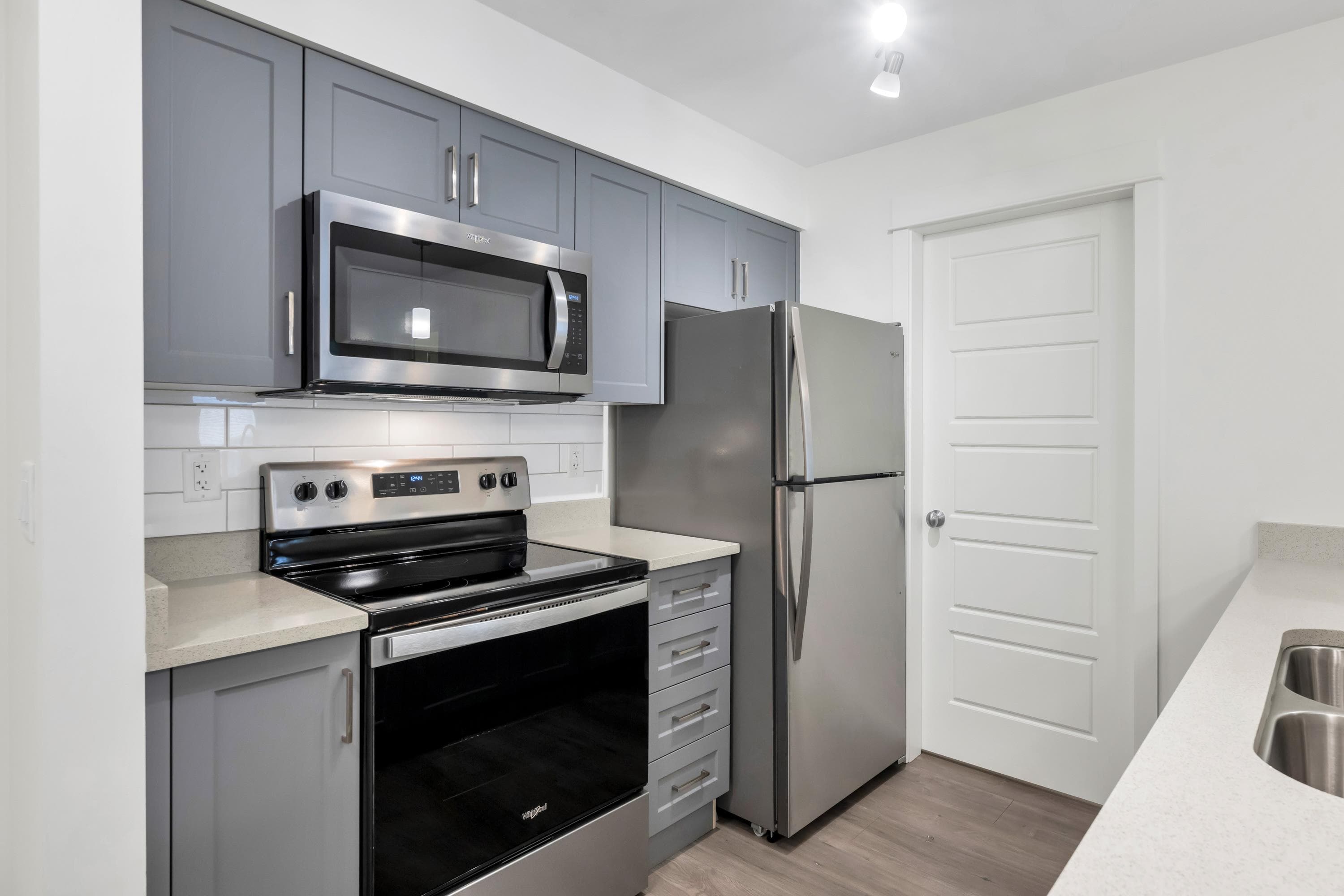 307 - 30515 Cardinal Avenue, Abbotsford, V2T 0A8 — photo 4