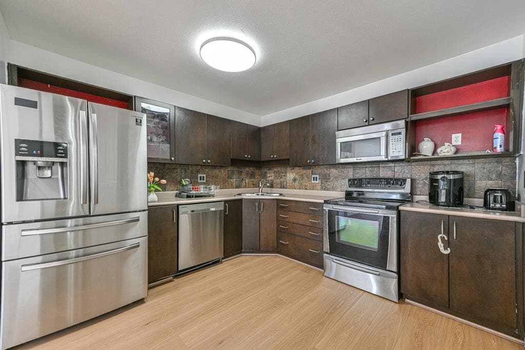 407 - 2435 Centre Street, Abbotsford, V2T 2N4 — photo 4
