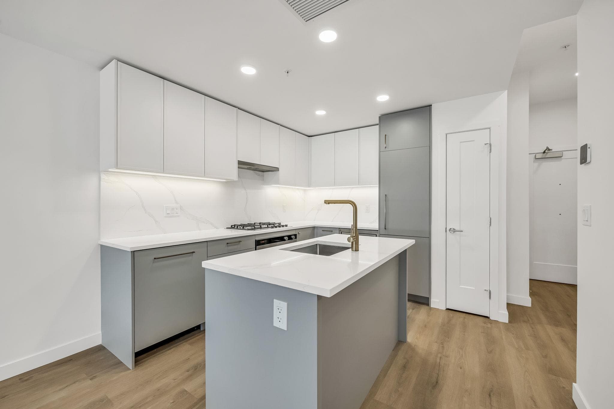 313 - 375 Clayton Street, Coquitlam, V3K 3X6 — photo 3