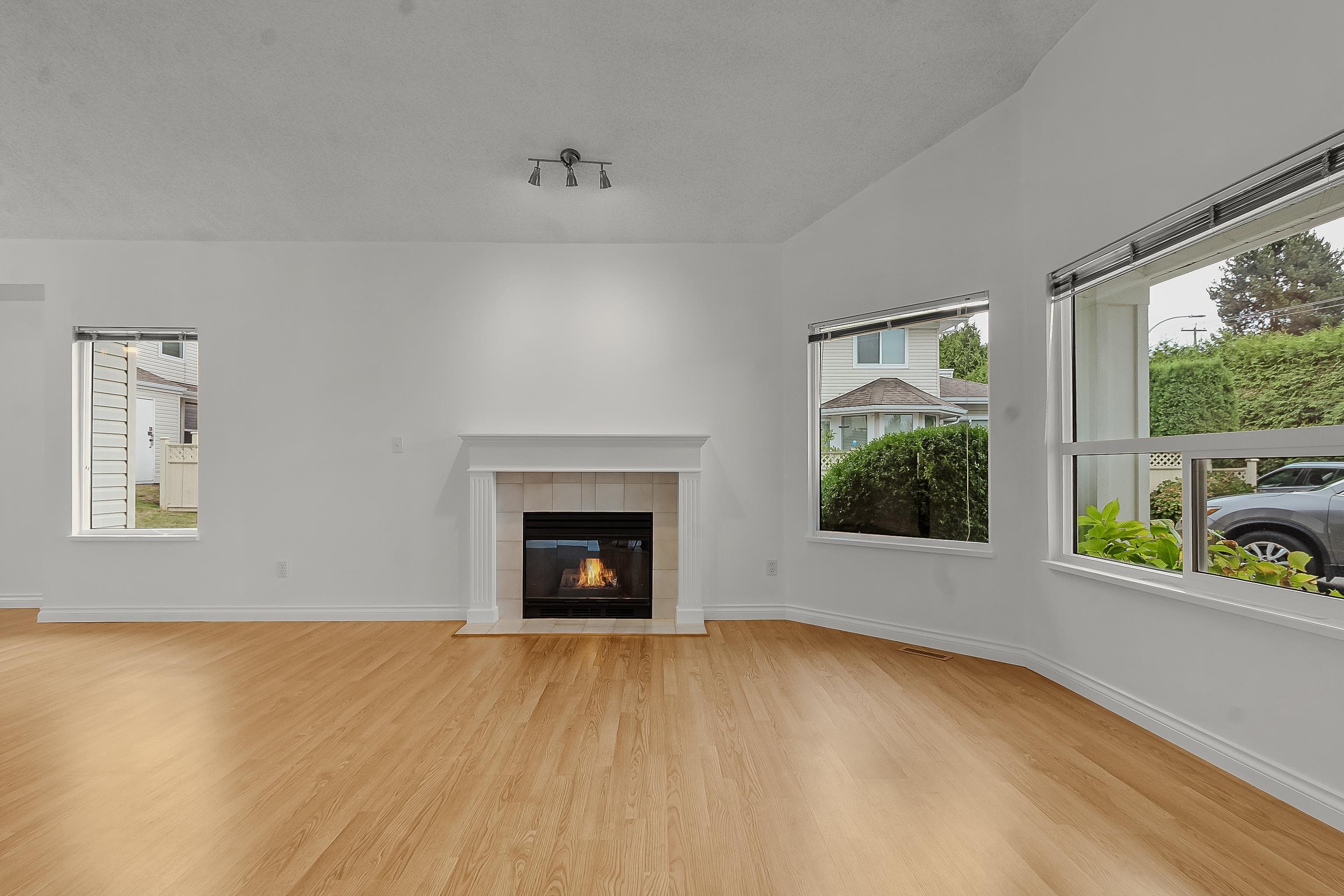4 - 6452 121 Street, Surrey, V3W 0Y5 — photo 4