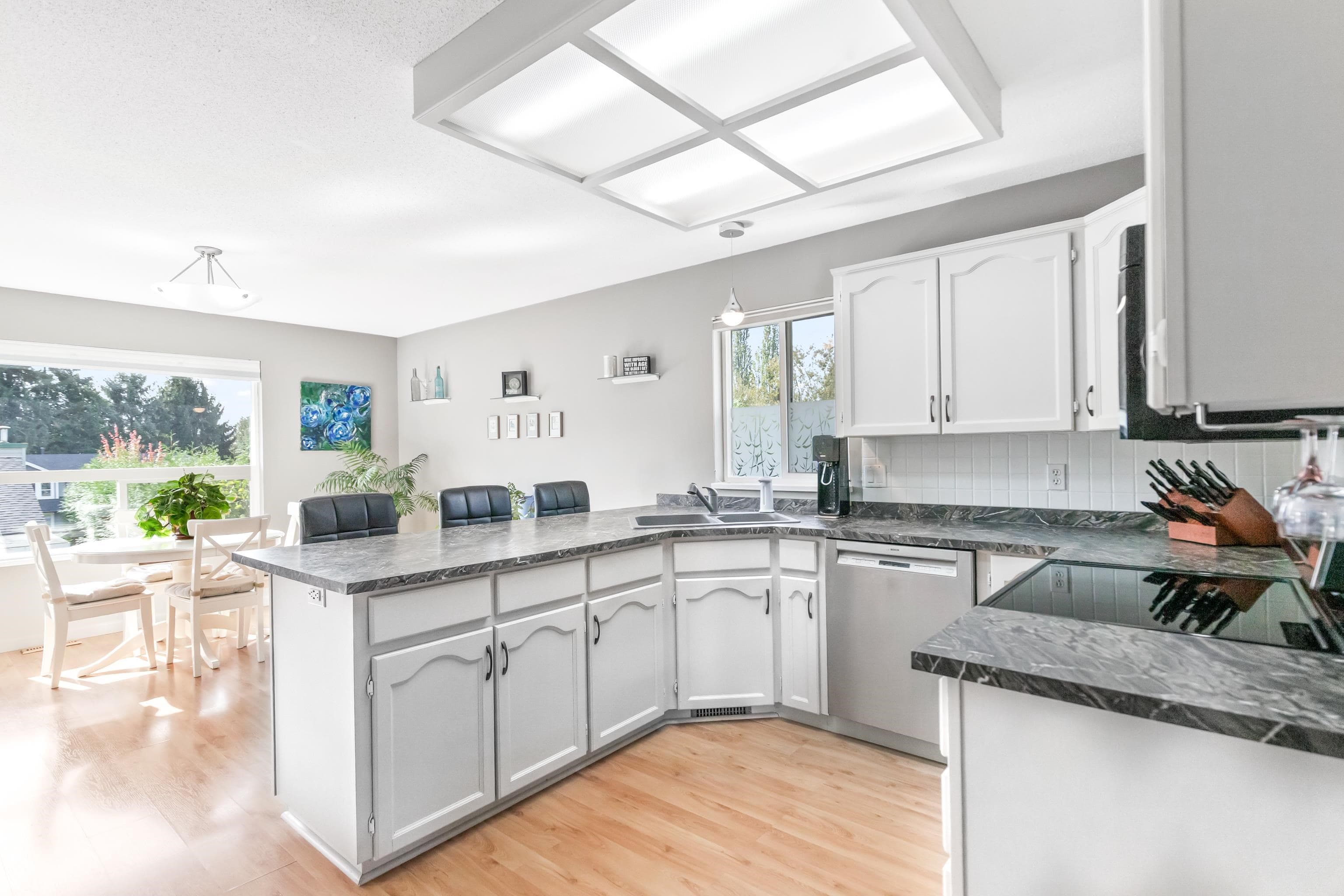 24816 118b Avenue, Maple Ridge, V4R 1Z2 — photo 3
