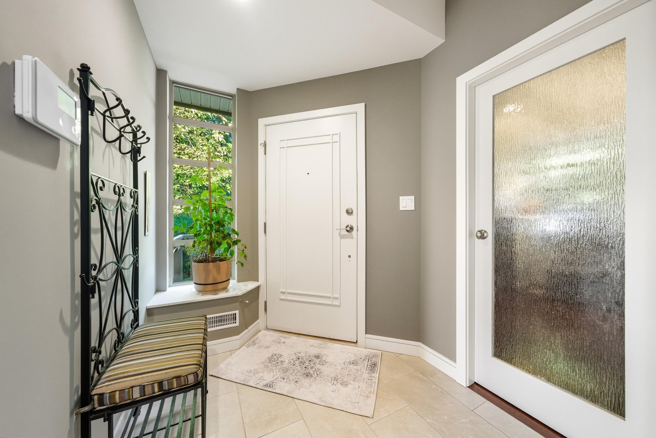 8519 Seascape Drive, West Vancouver, V7W 3J7 — photo 5